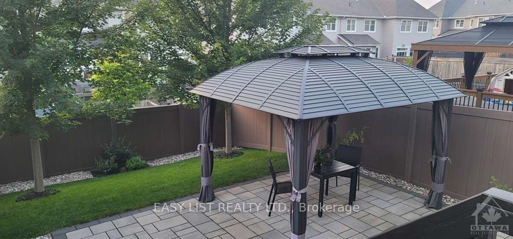 Photo 4 of 632 Cartographe Street, Ottawa, Camelot — HOMEH