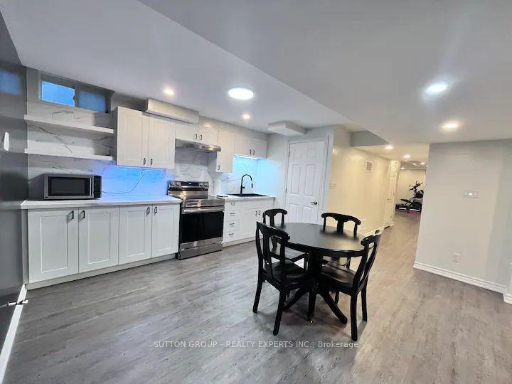 Photo 3 of Unit Bsment, 38 Dunrobin Crescent, Vaughan, Kleinburg — HOMEH