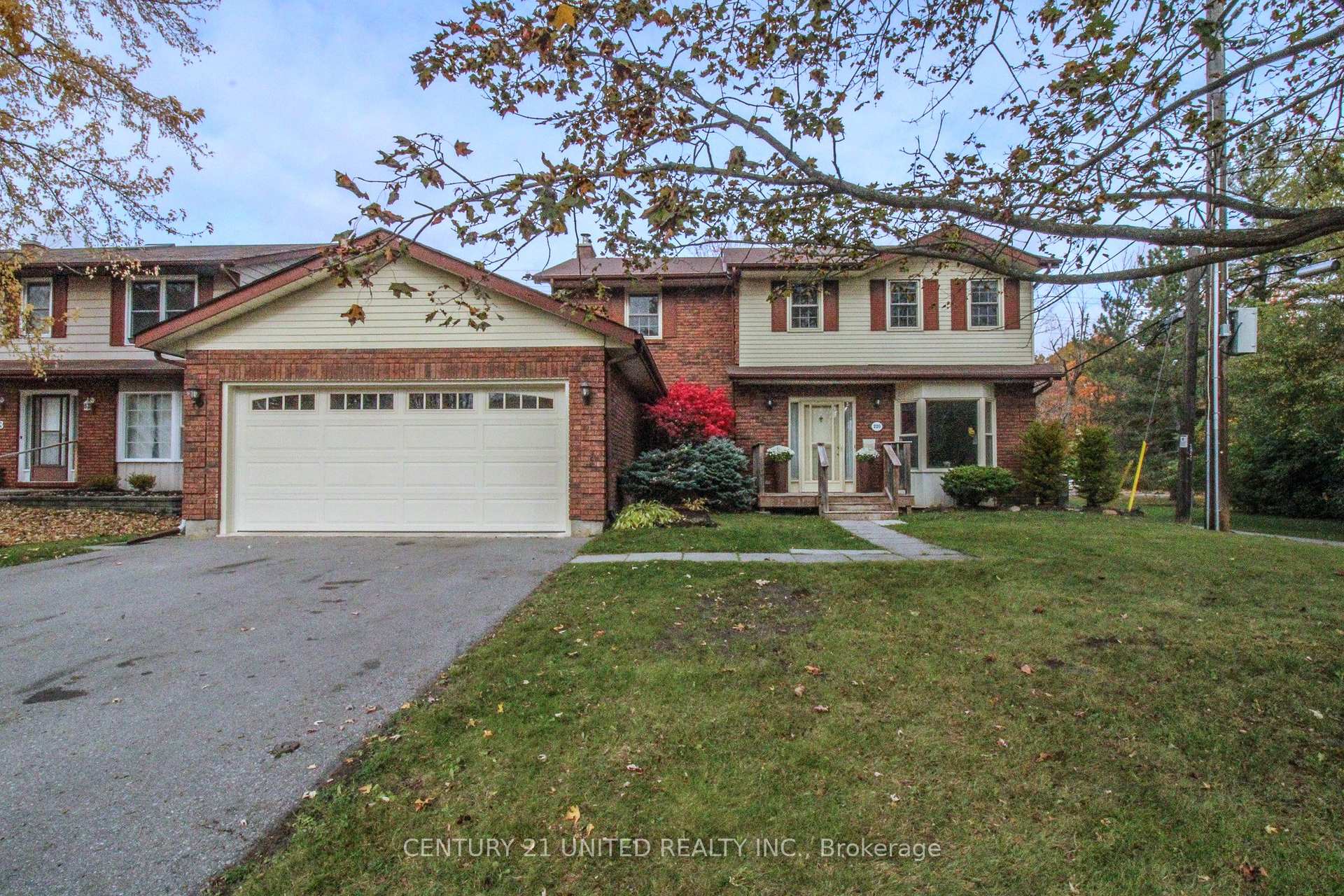 Photo 2 of 220 Ridgewood Road, Peterborough, Monaghan Ward 2 — HOMEH