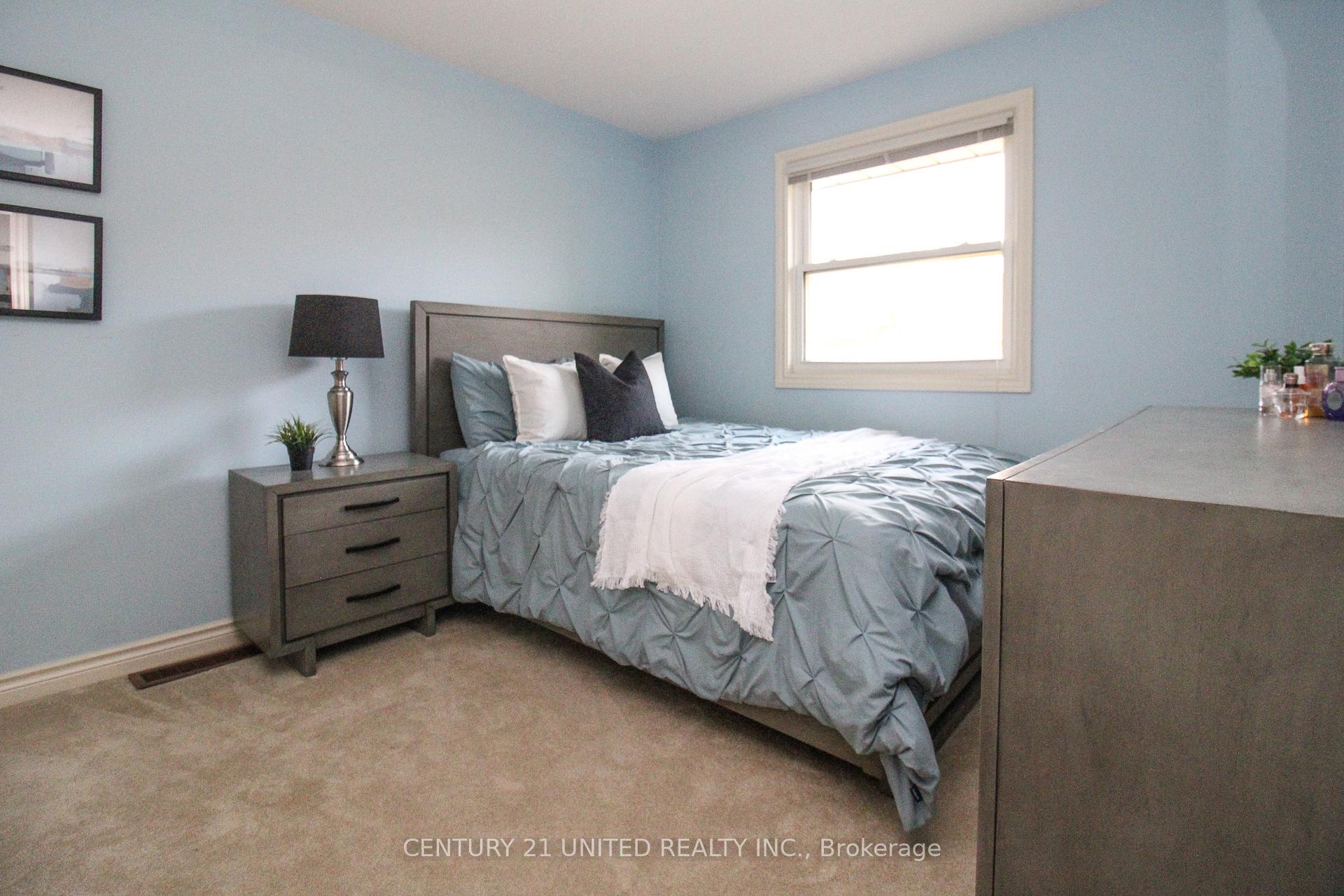 Photo 27 of 220 Ridgewood Road, Peterborough, Monaghan Ward 2 — HOMEH