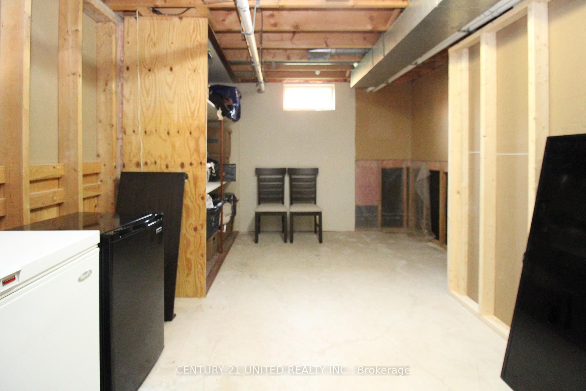 Photo 35 of 220 Ridgewood Road, Peterborough, Monaghan Ward 2 — HOMEH