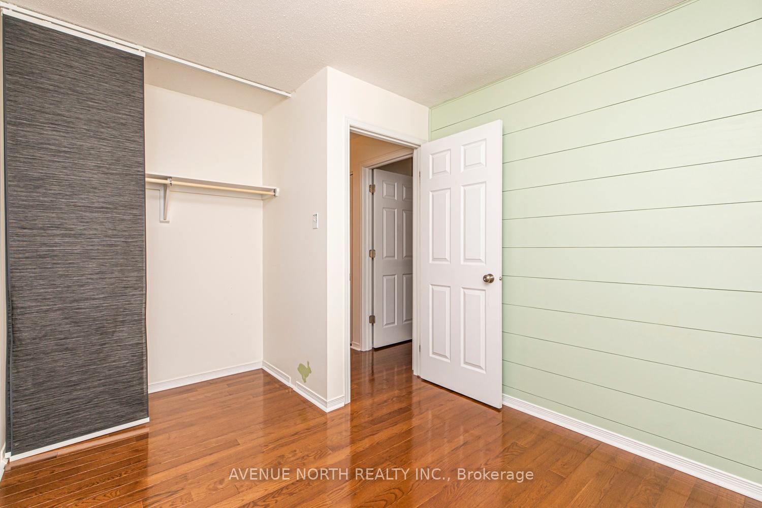 Photo 19 of 497 Lawler Crescent, Ottawa, Chatelaine Village — HOMEH