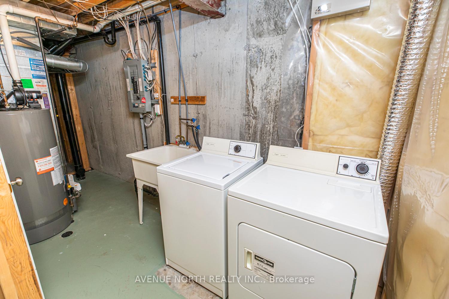 Photo 23 of 497 Lawler Crescent, Ottawa, Chatelaine Village — HOMEH
