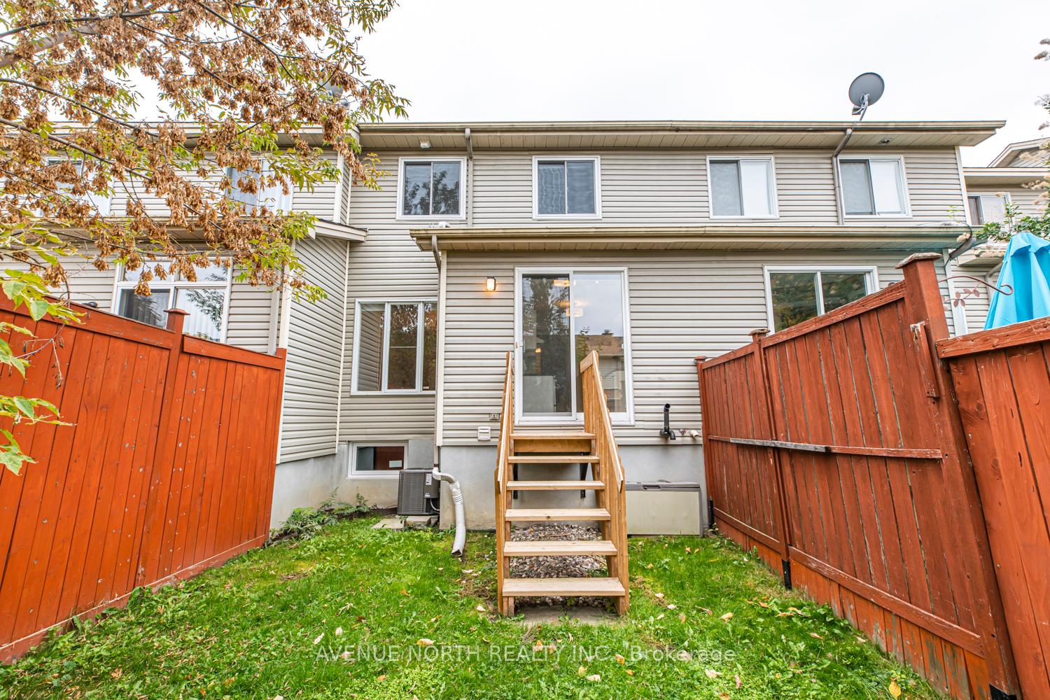 Photo 29 of 497 Lawler Crescent, Ottawa, Chatelaine Village — HOMEH