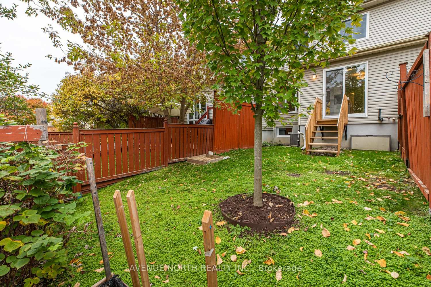 Photo 30 of 497 Lawler Crescent, Ottawa, Chatelaine Village — HOMEH