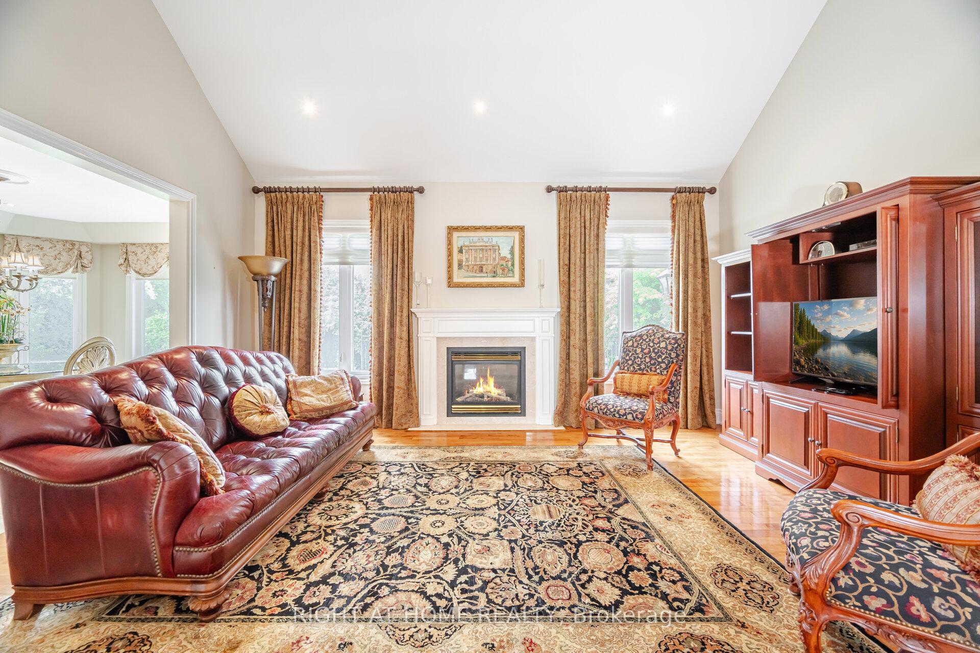 Photo 13 of 32 Rosa Court, Vaughan, Sonoma Heights — HOMEH