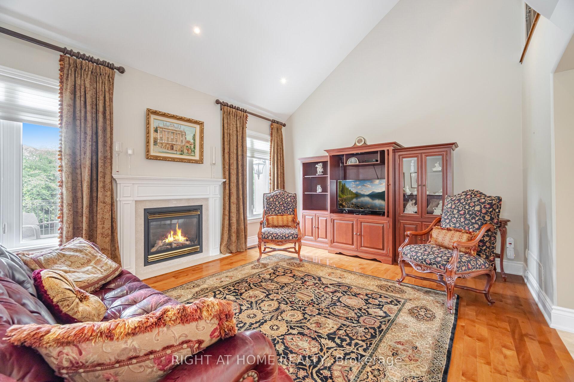 Photo 14 of 32 Rosa Court, Vaughan, Sonoma Heights — HOMEH