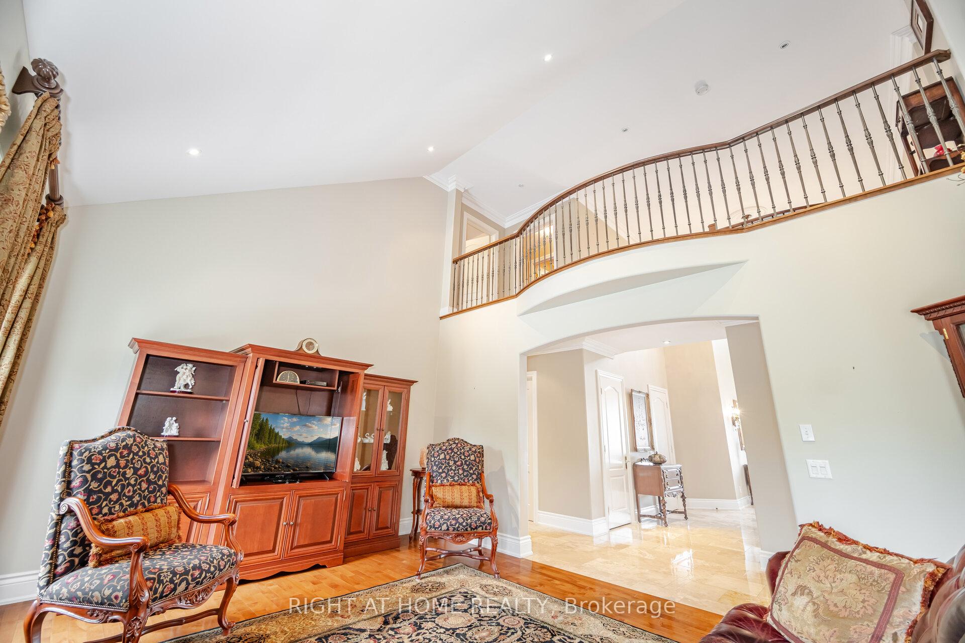Photo 15 of 32 Rosa Court, Vaughan, Sonoma Heights — HOMEH