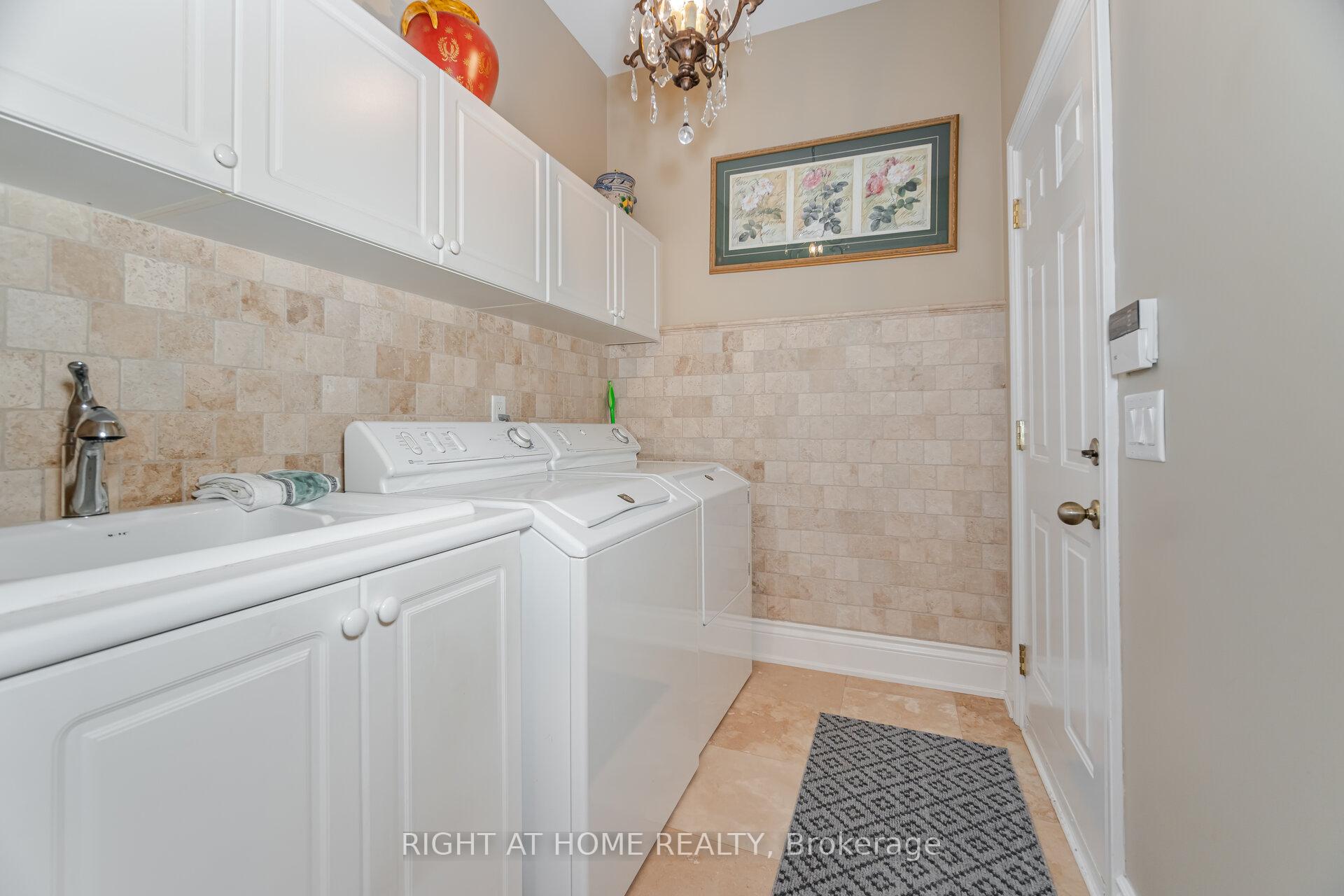 Photo 21 of 32 Rosa Court, Vaughan, Sonoma Heights — HOMEH