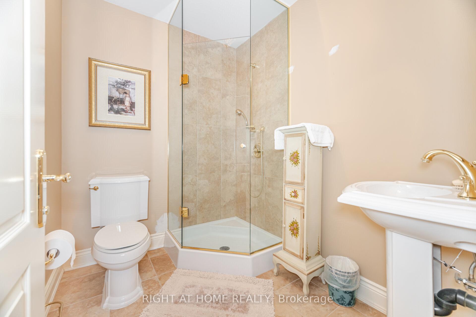Photo 29 of 32 Rosa Court, Vaughan, Sonoma Heights — HOMEH