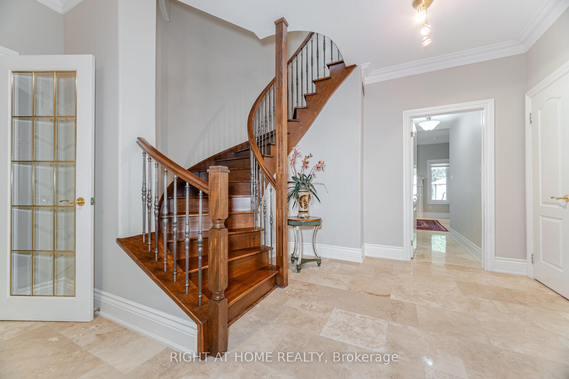 Photo 30 of 32 Rosa Court, Vaughan, Sonoma Heights — HOMEH