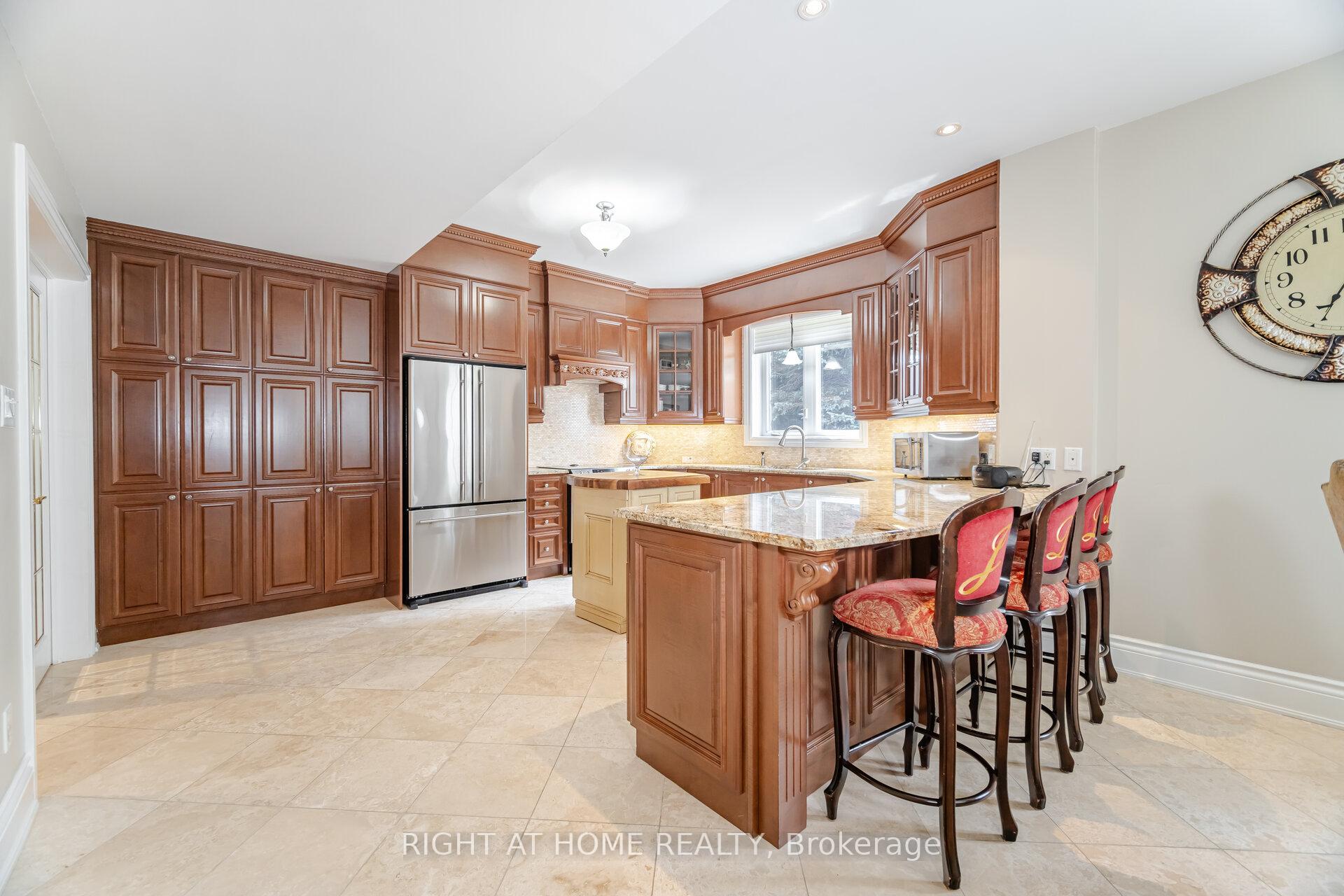 Photo 31 of 32 Rosa Court, Vaughan, Sonoma Heights — HOMEH