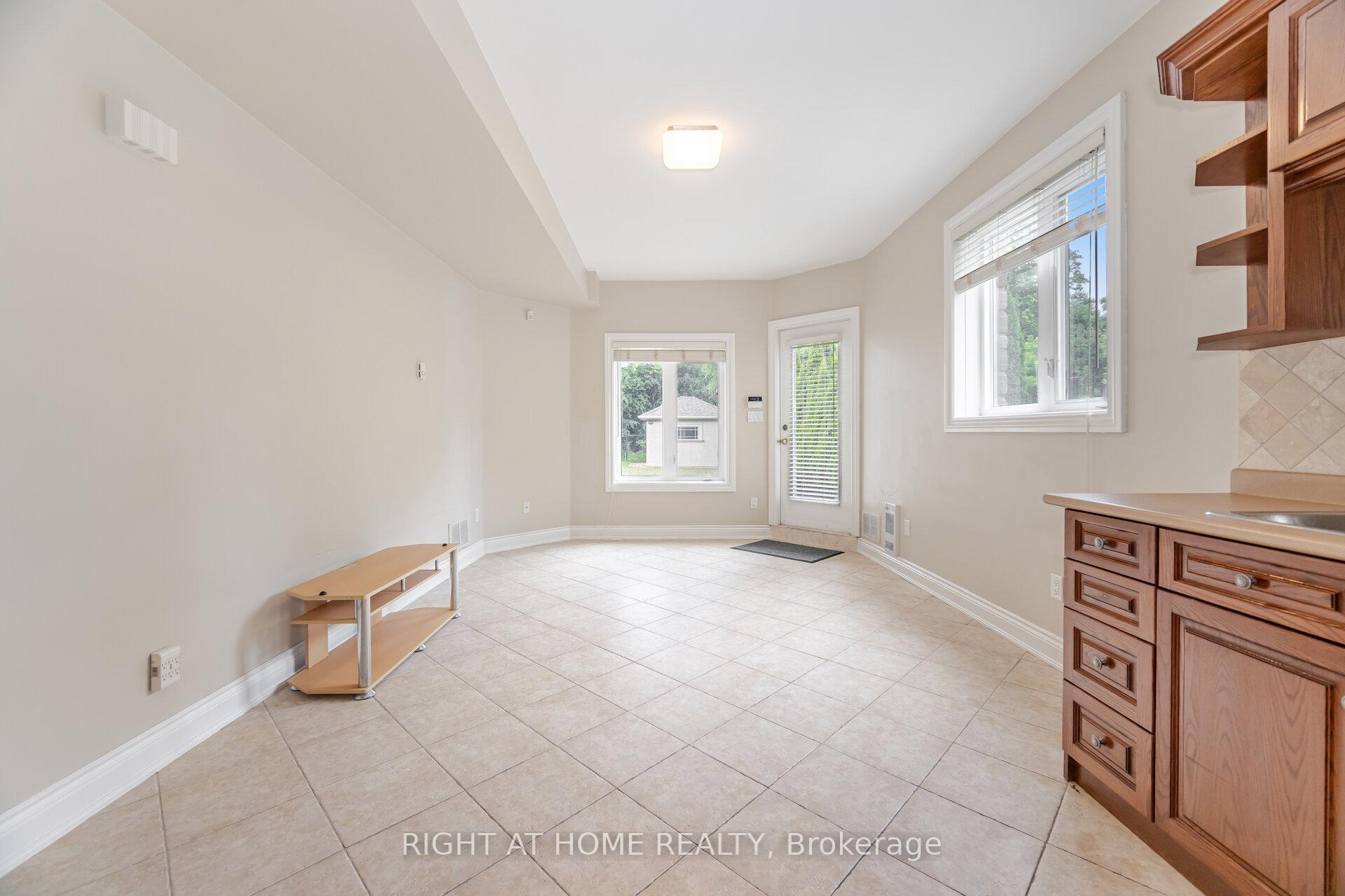 Photo 39 of 32 Rosa Court, Vaughan, Sonoma Heights — HOMEH