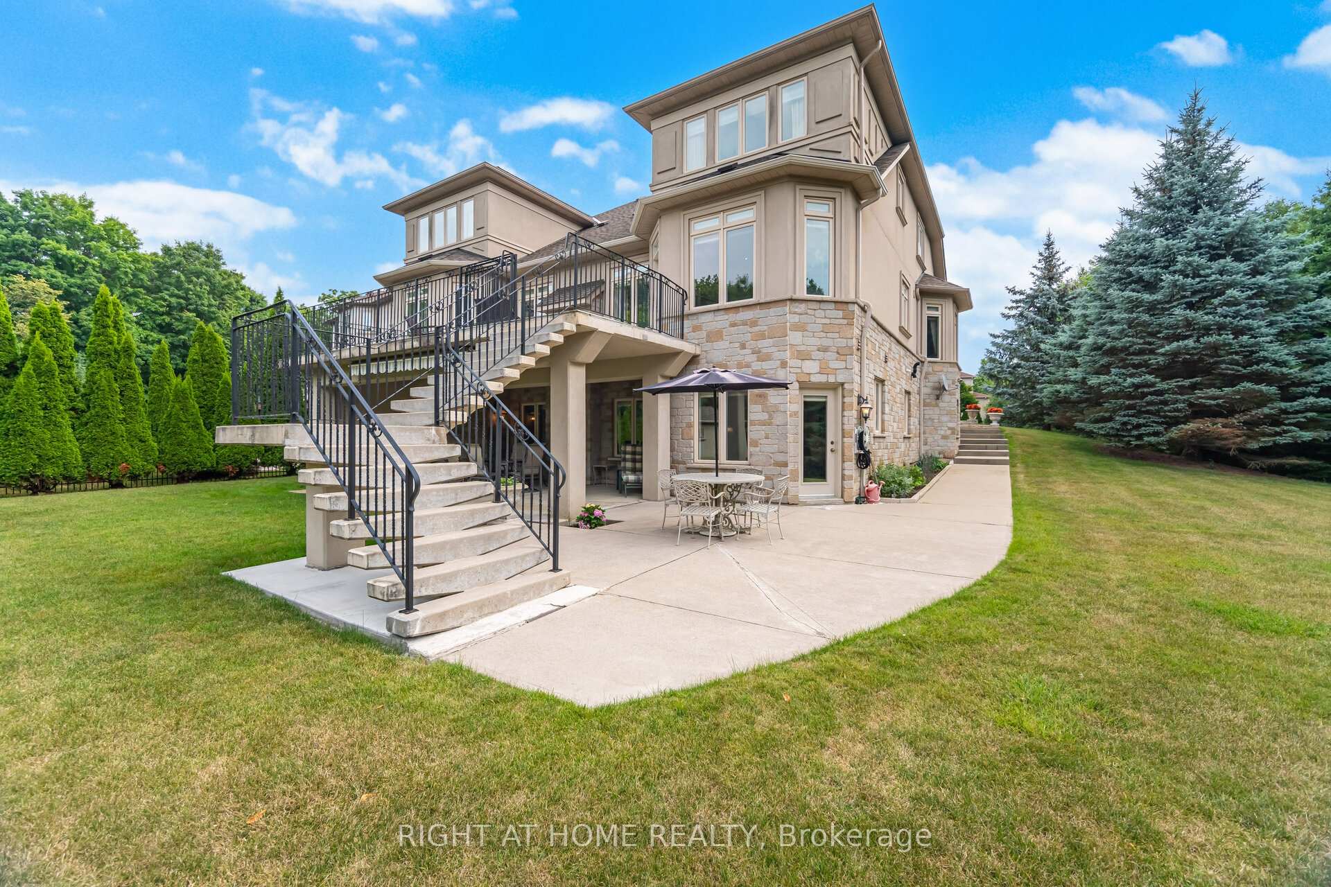 Photo 44 of 32 Rosa Court, Vaughan, Sonoma Heights — HOMEH