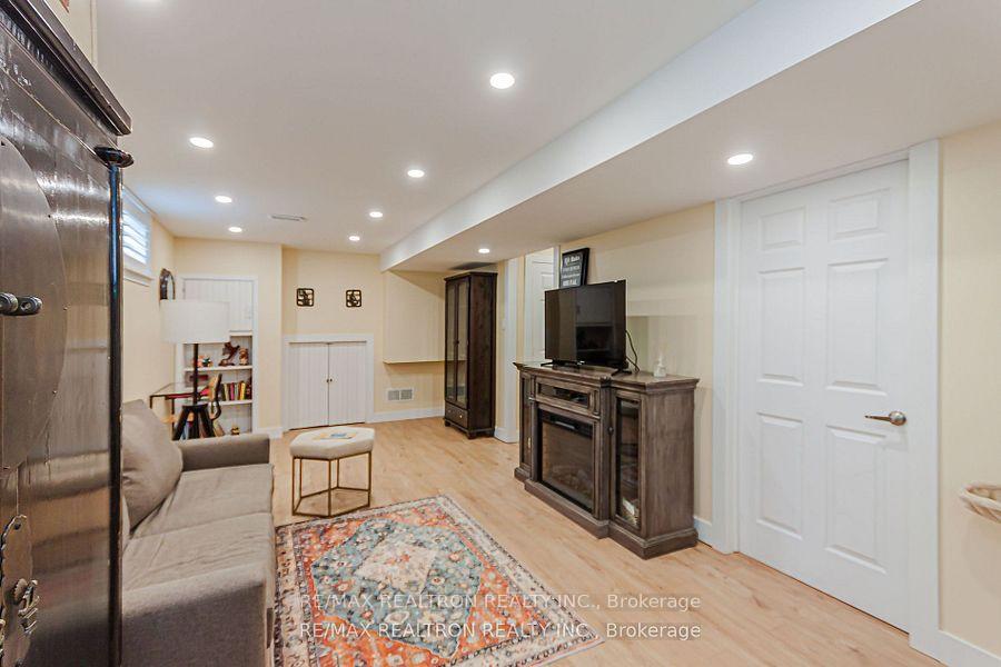 Photo 17 of 12 Lynn Crescent, Brock, Cannington — HOMEH