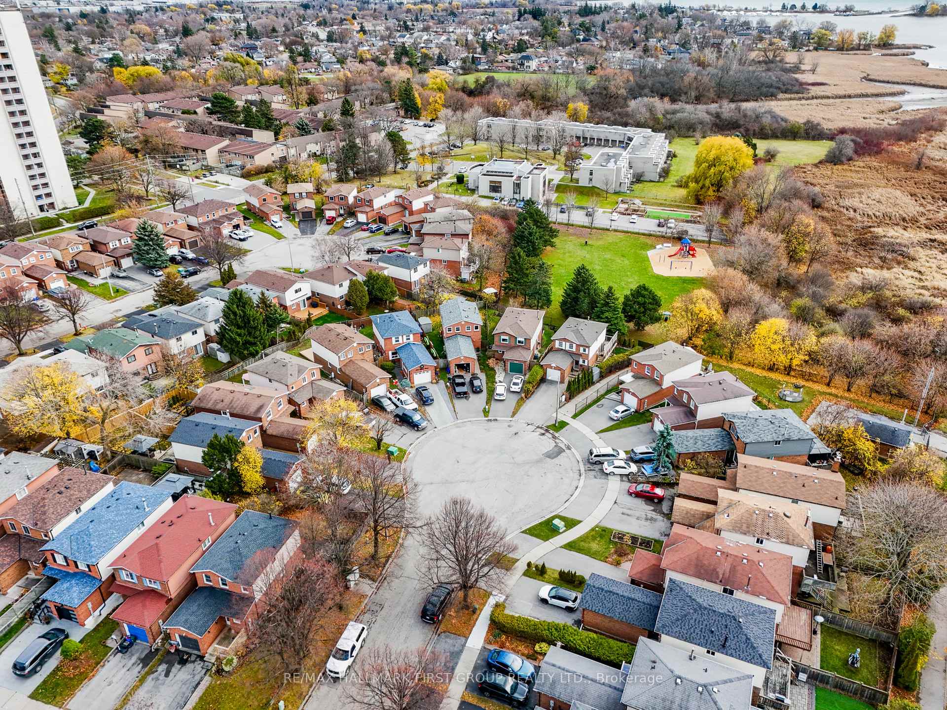 Photo 25 of 1011 Albacore Manor, Pickering, Bay Ridges — HOMEH