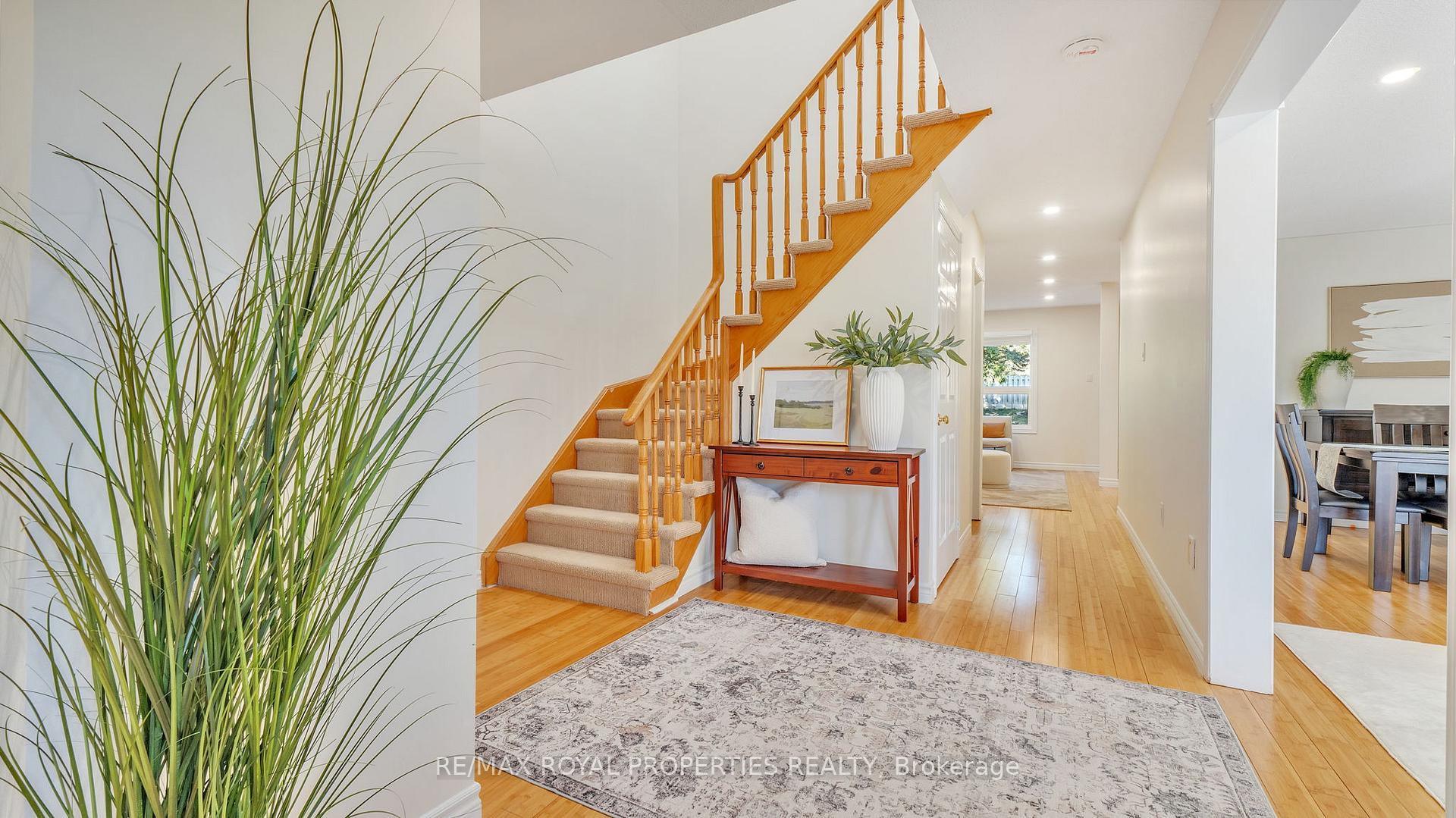 Photo 8 of 74 Erickson Drive, Whitby, Blue Grass Meadows — HOMEH