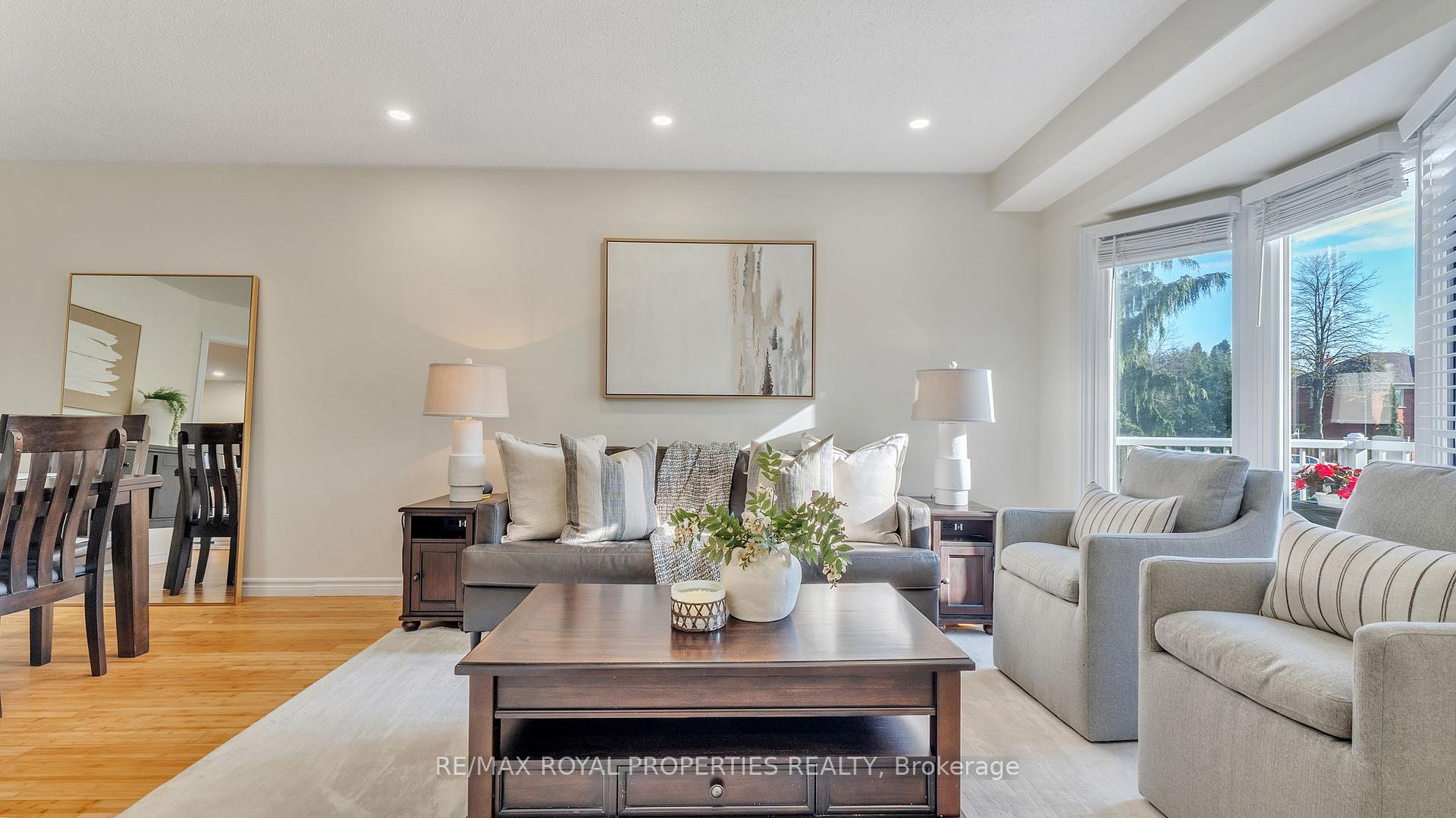 Photo 13 of 74 Erickson Drive, Whitby, Blue Grass Meadows — HOMEH