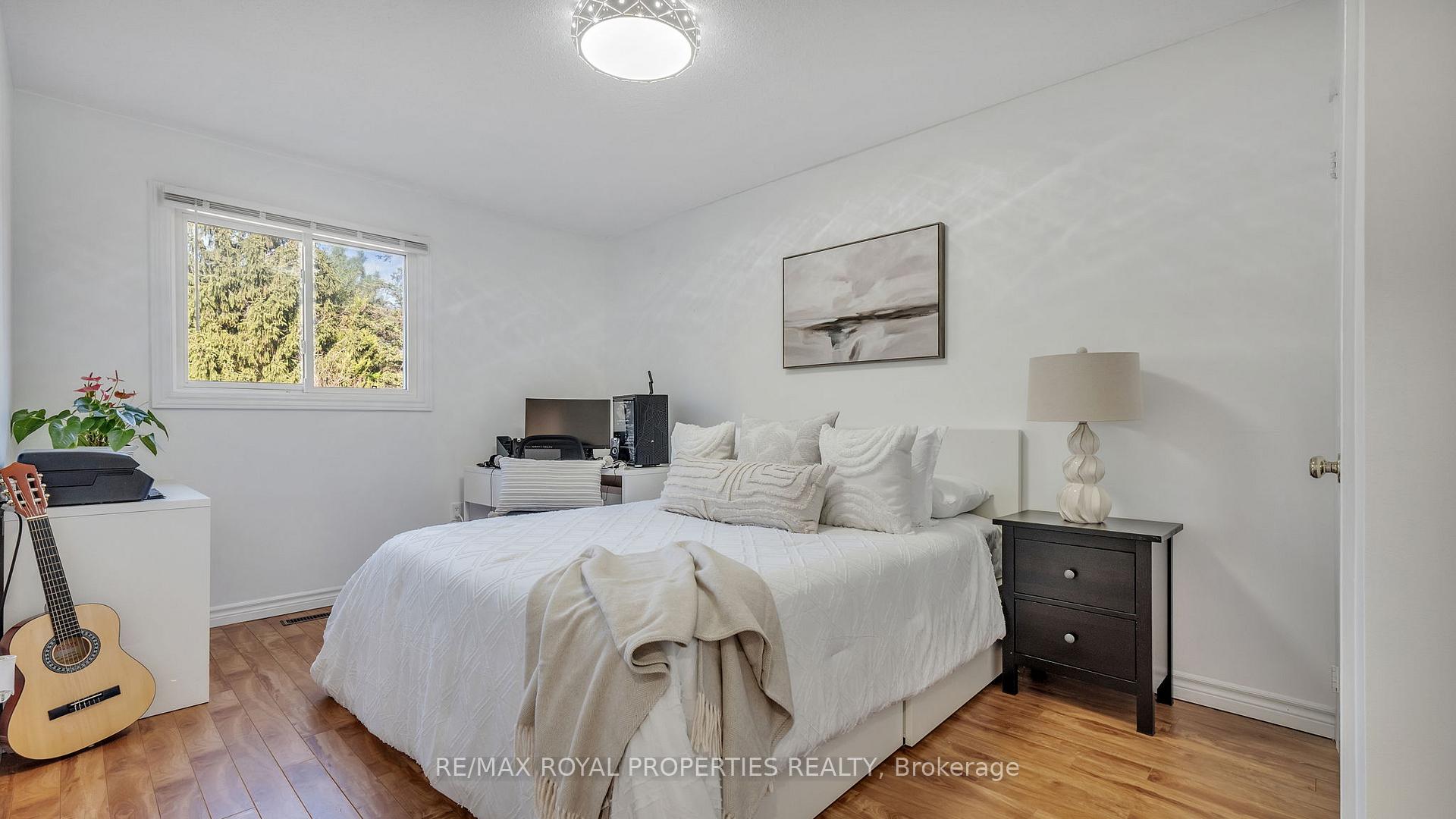 Photo 34 of 74 Erickson Drive, Whitby, Blue Grass Meadows — HOMEH