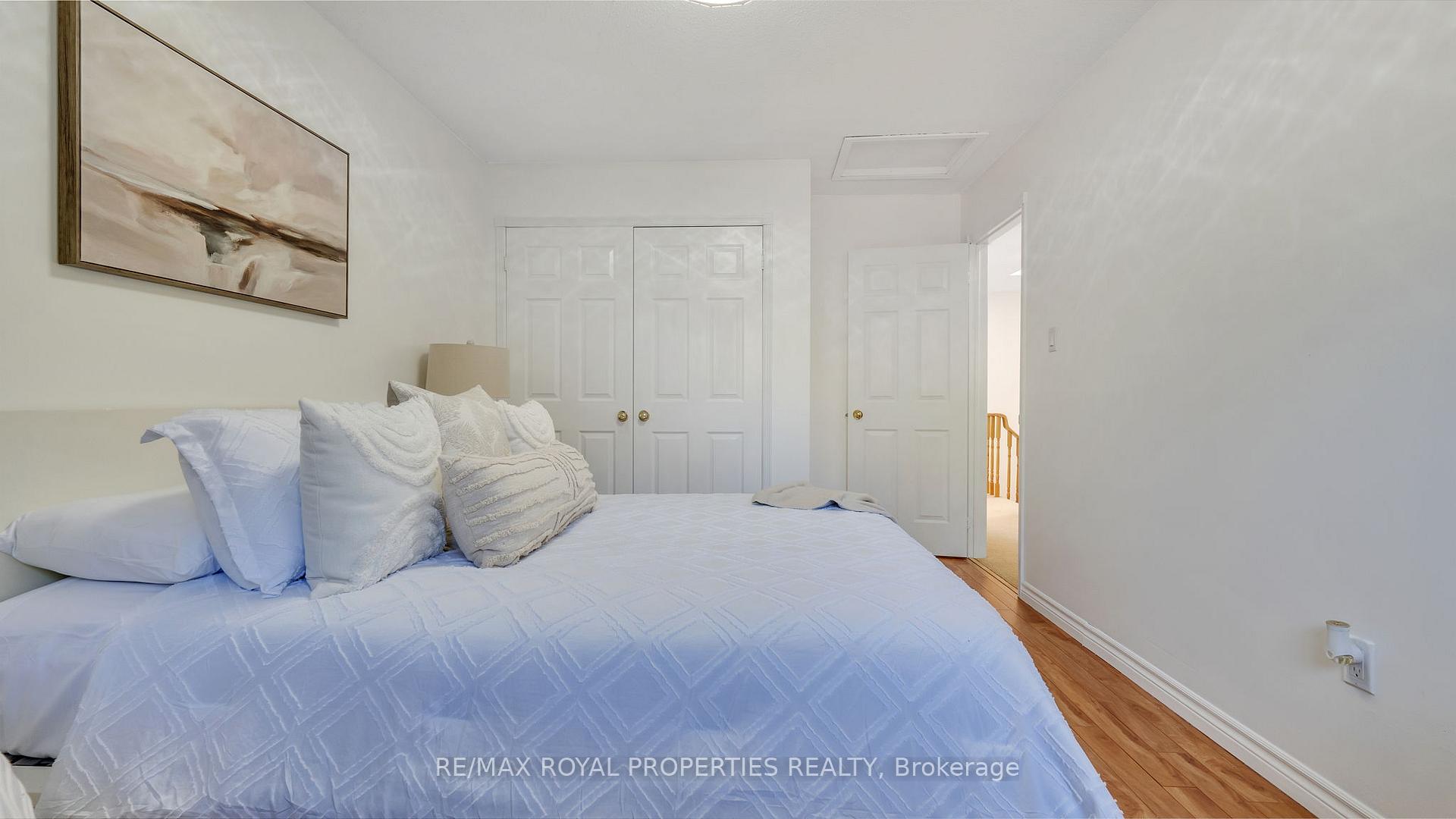 Photo 35 of 74 Erickson Drive, Whitby, Blue Grass Meadows — HOMEH