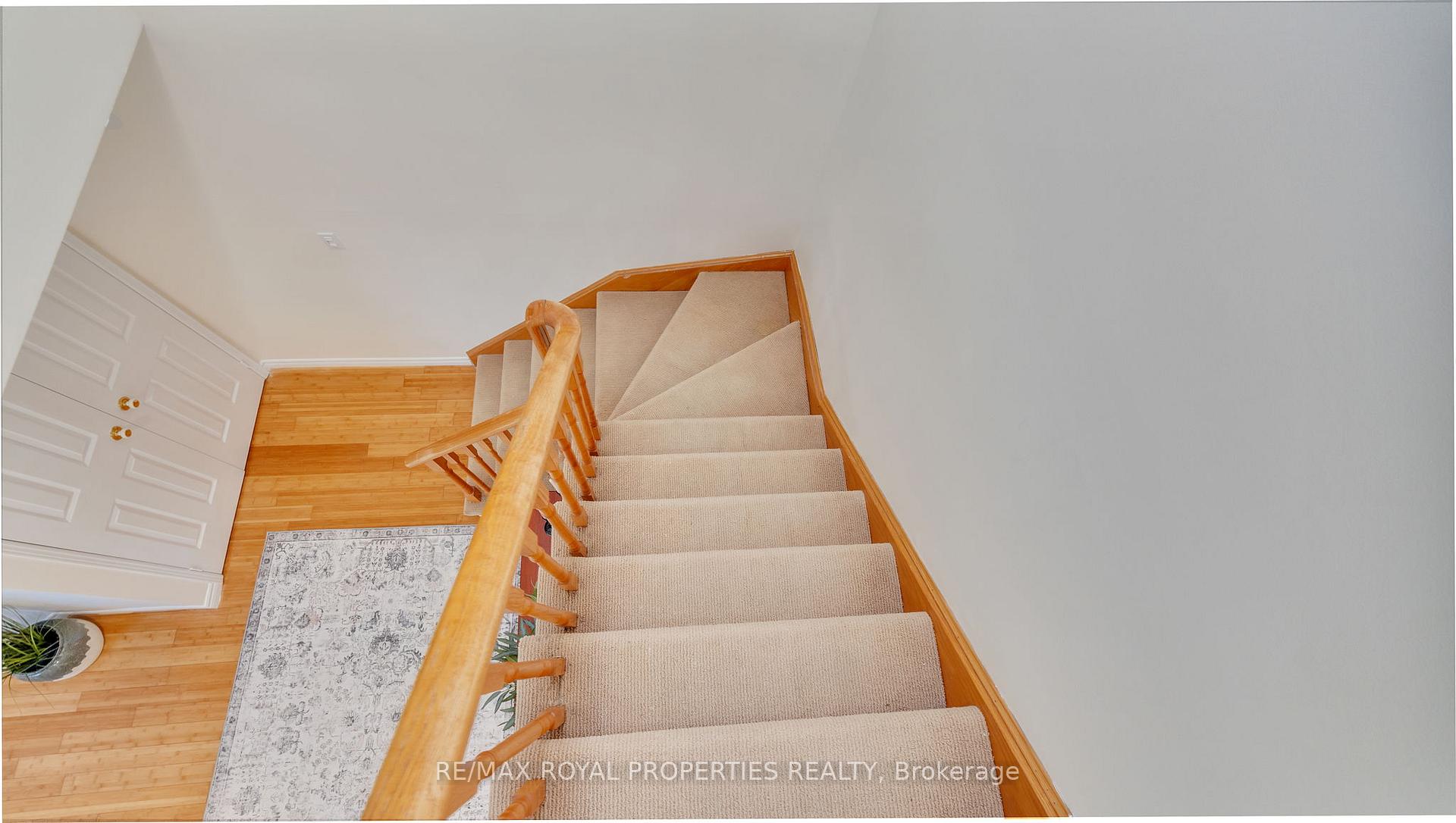 Photo 41 of 74 Erickson Drive, Whitby, Blue Grass Meadows — HOMEH