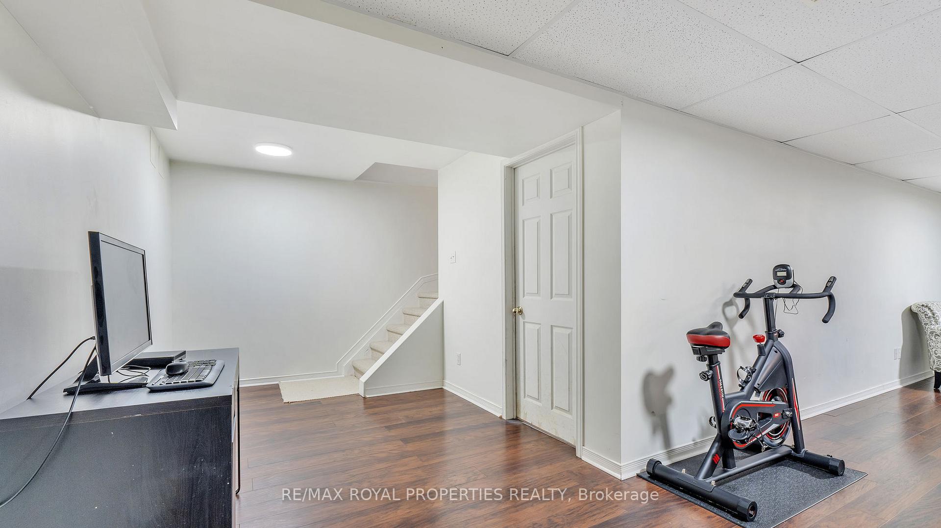 Photo 43 of 74 Erickson Drive, Whitby, Blue Grass Meadows — HOMEH