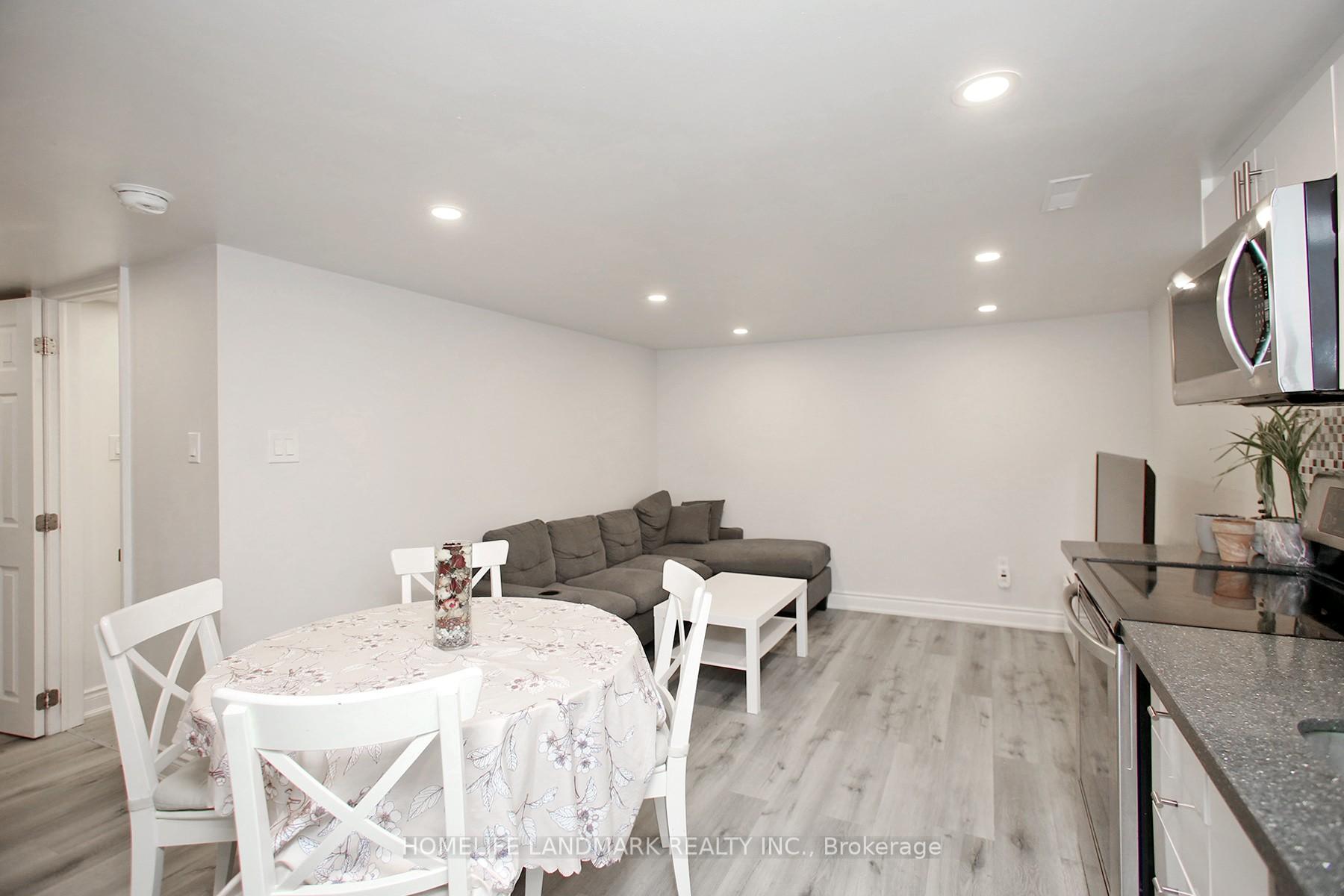 Photo 24 of 28 Andrea Lane, Vaughan, East Woodbridge — HOMEH