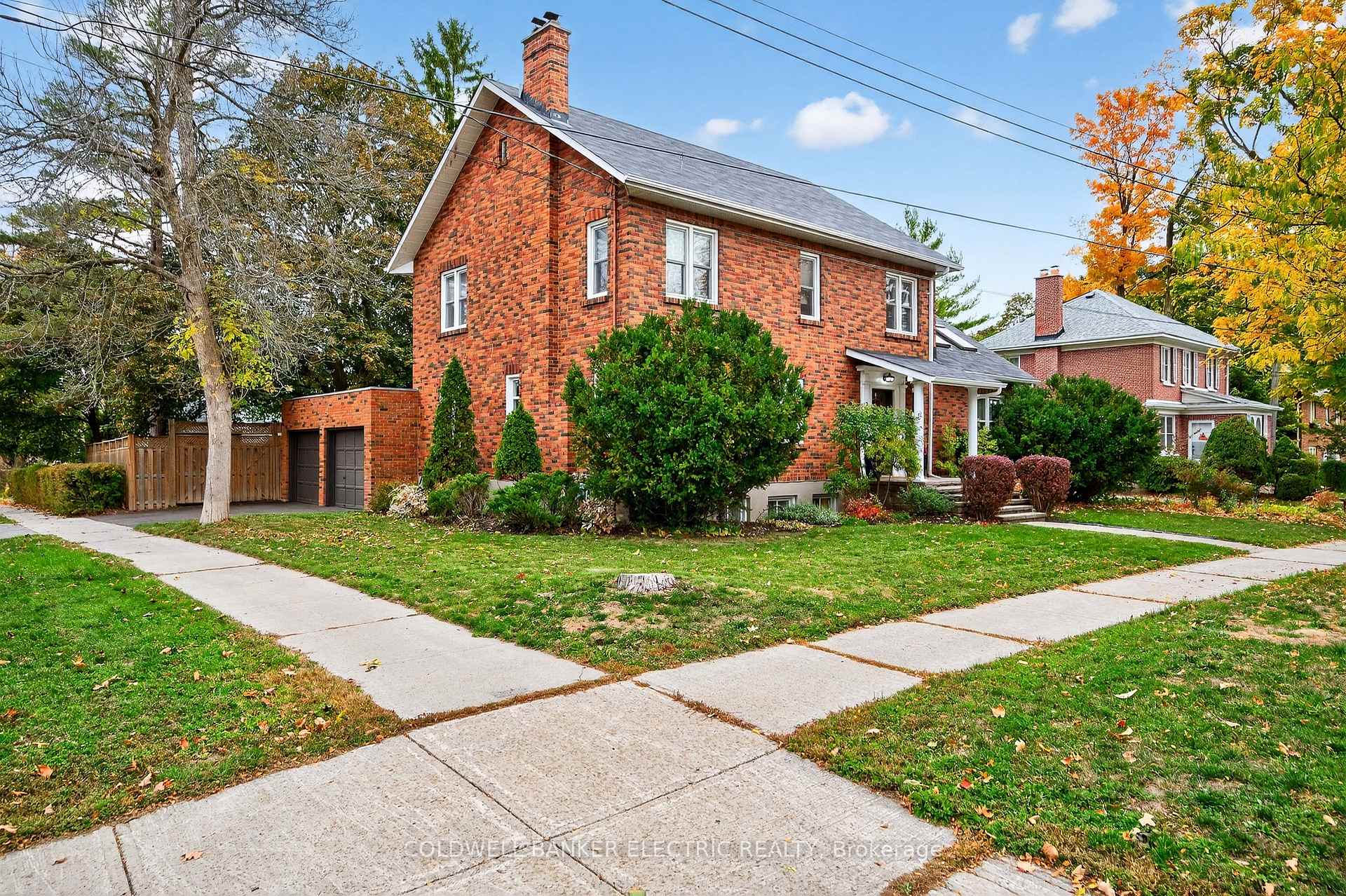 Front of 230 Geraldine Avenue