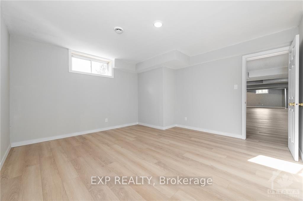 Photo 15 of 1620 Sequoia Drive, Ottawa, Cumberland Ridge — HOMEH