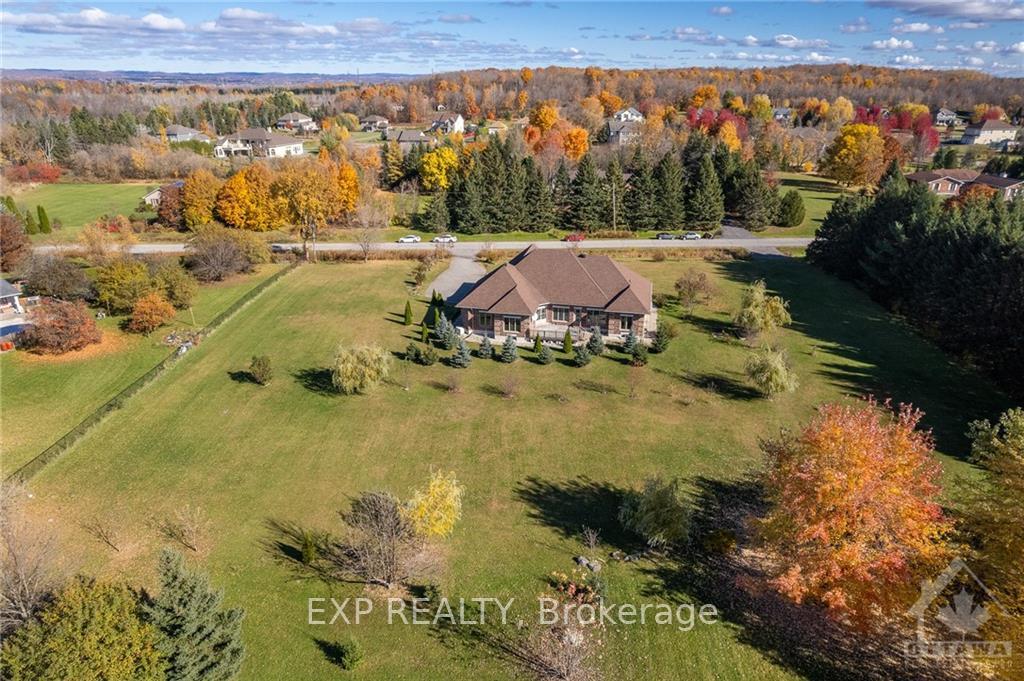 Photo 21 of 1620 Sequoia Drive, Ottawa, Cumberland Ridge — HOMEH