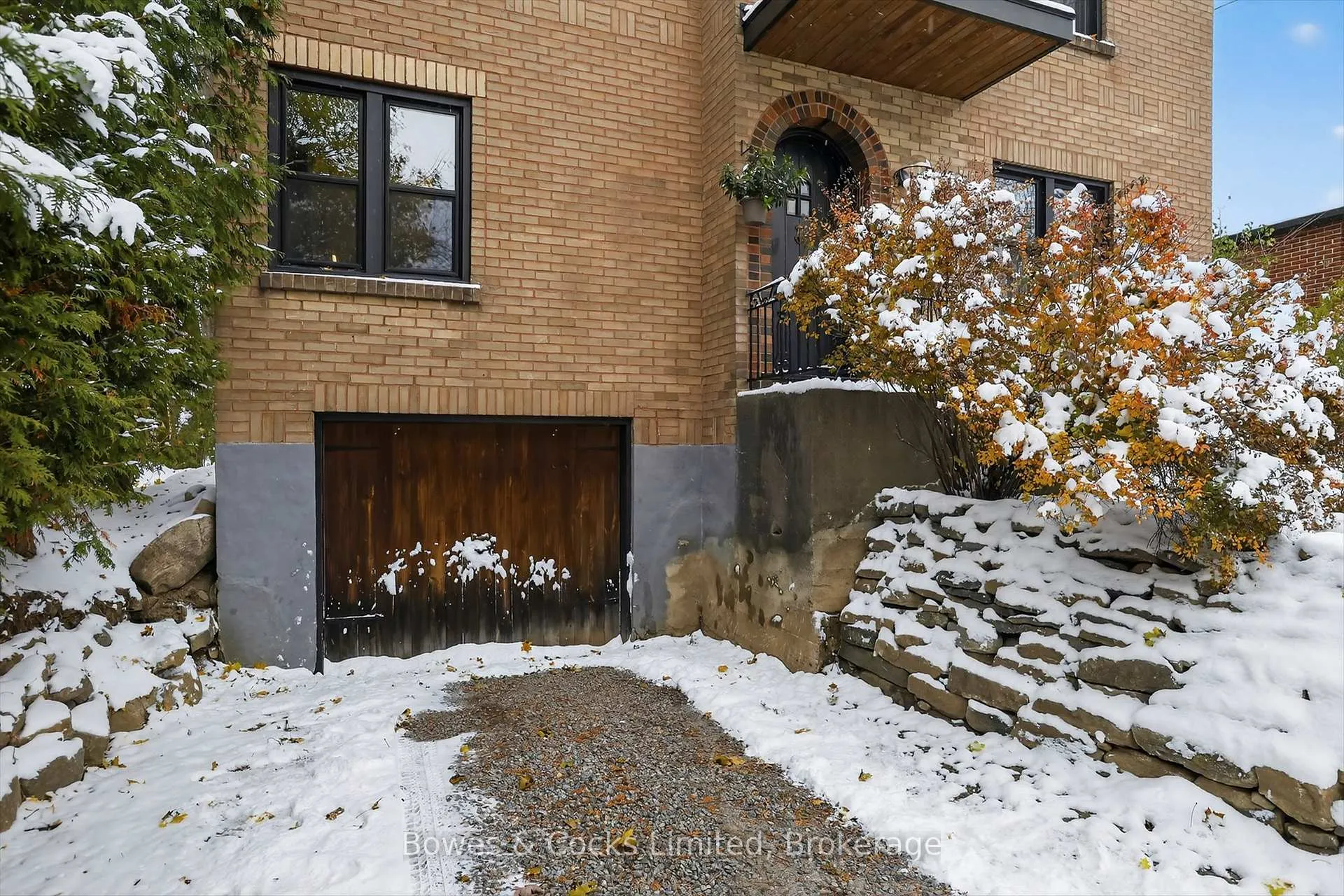 Photo 36 of 712 Bethune Street, Peterborough, Northcrest Ward 5 — HOMEH