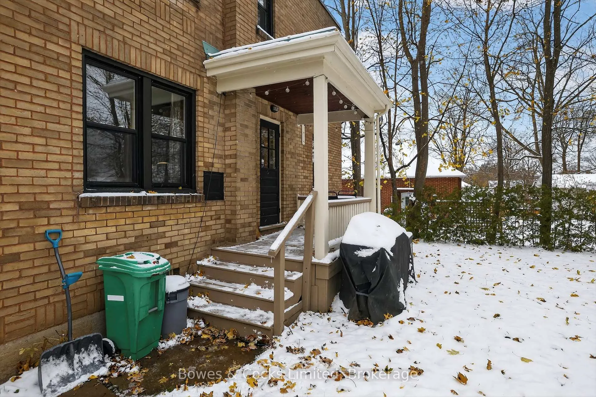 Photo 37 of 712 Bethune Street, Peterborough, Northcrest Ward 5 — HOMEH