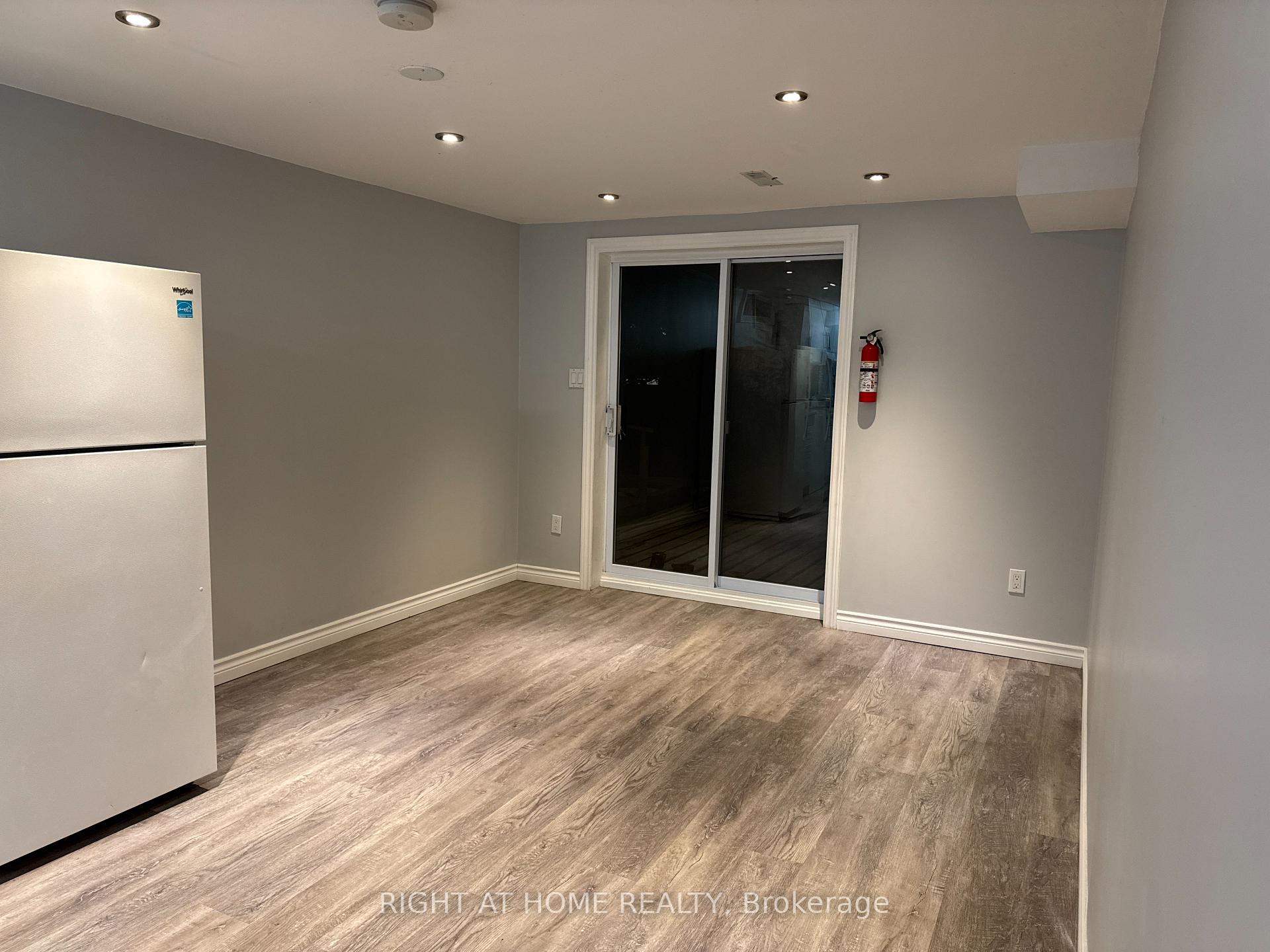 Photo 7 of Unit Bsmt, 1222 Cherrydown Drive, Oshawa, Donevan — HOMEH