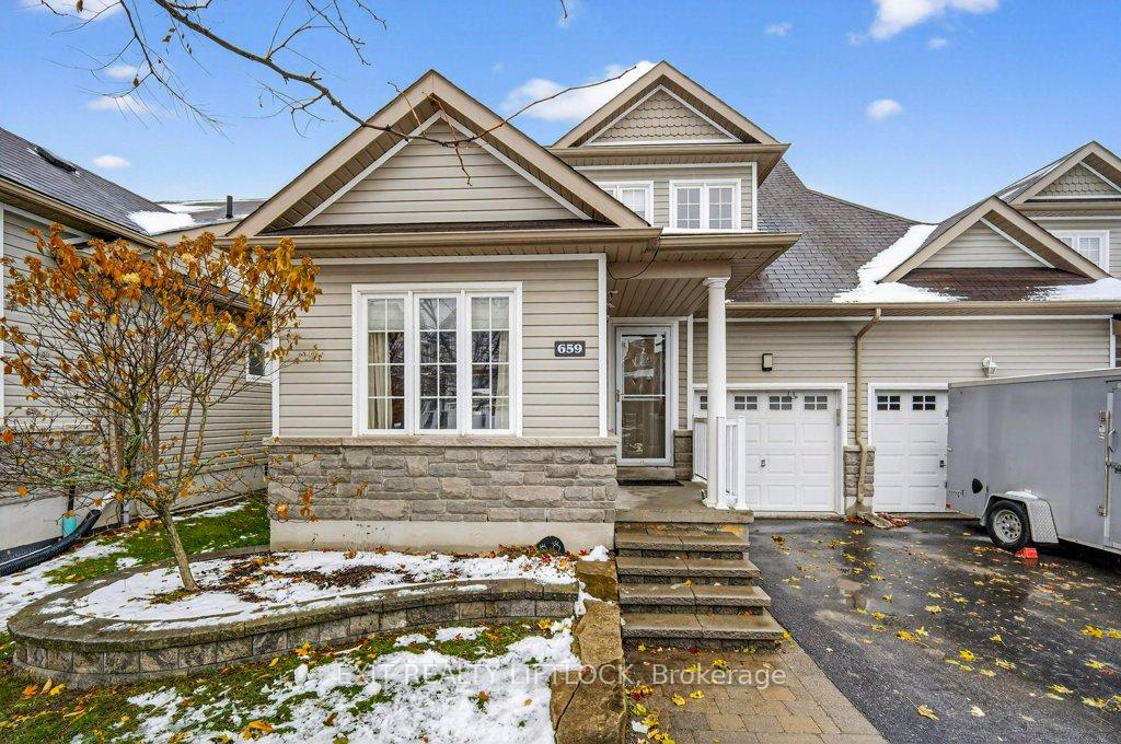Photo 2 of 659 Tully Crescent, Peterborough, Monaghan Ward 2 — HOMEH