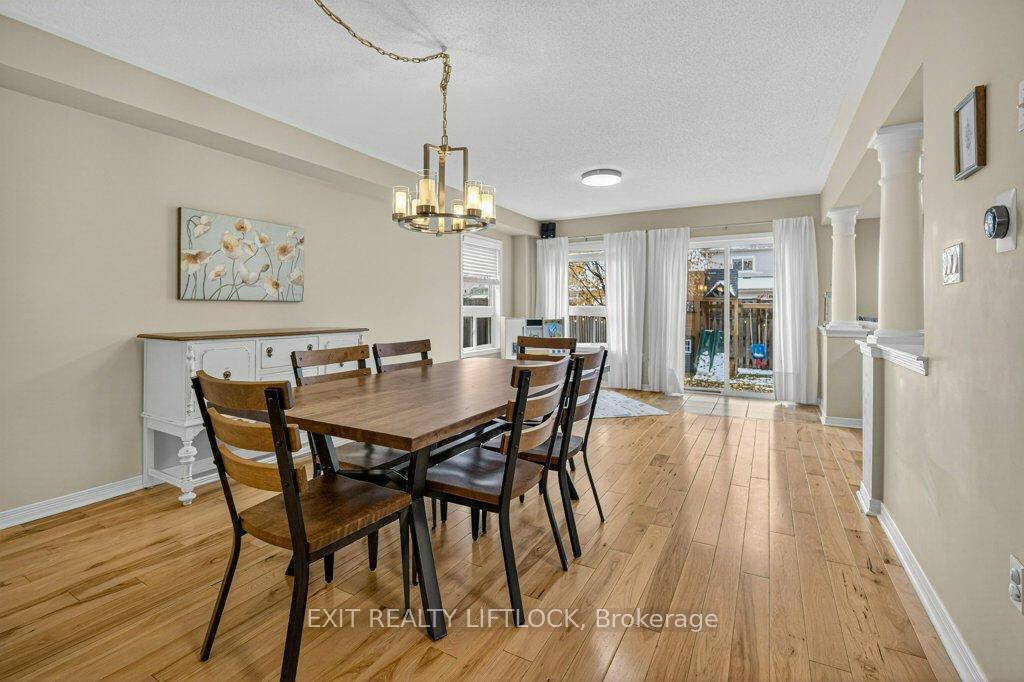Photo 10 of 659 Tully Crescent, Peterborough, Monaghan Ward 2 — HOMEH