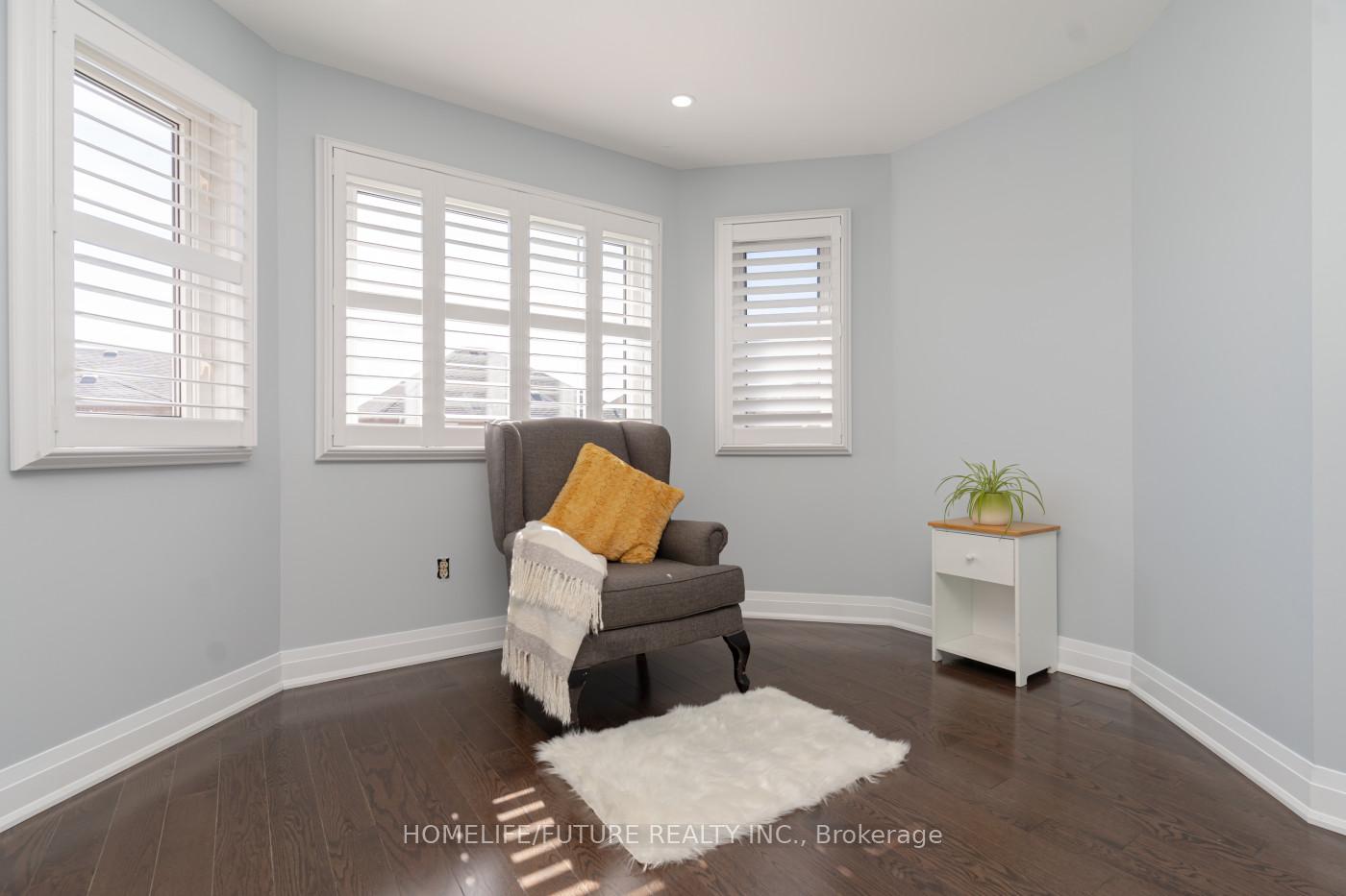 Photo 19 of 207 Mossbrook Square, Pickering, Highbush — HOMEH