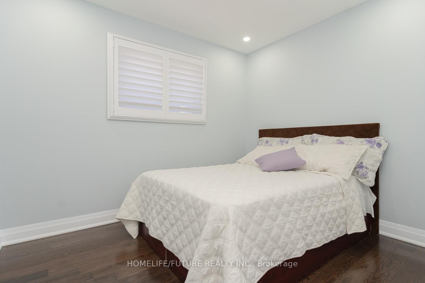 Photo 25 of 207 Mossbrook Square, Pickering, Highbush — HOMEH