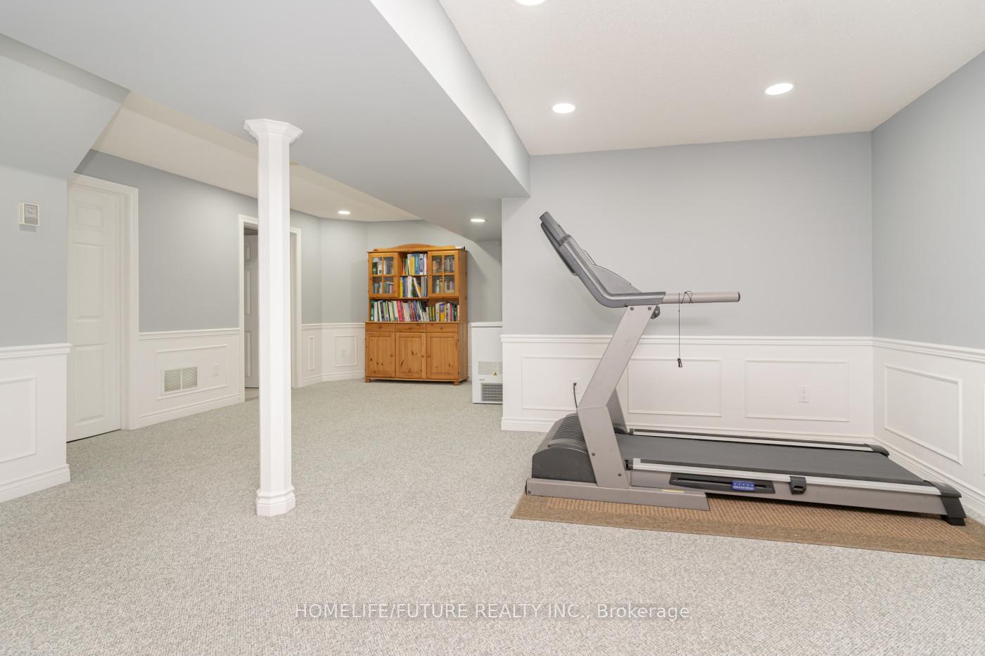 Photo 27 of 207 Mossbrook Square, Pickering, Highbush — HOMEH