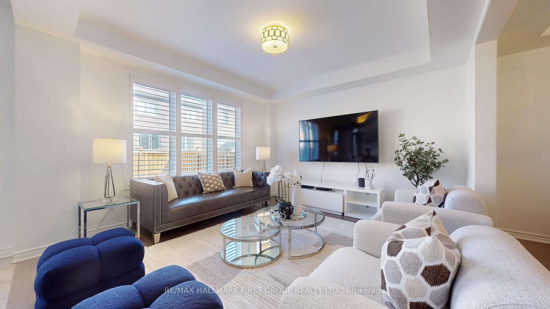 Photo 5 of 134 Westfield Drive, Whitby, Rural Whitby — HOMEH