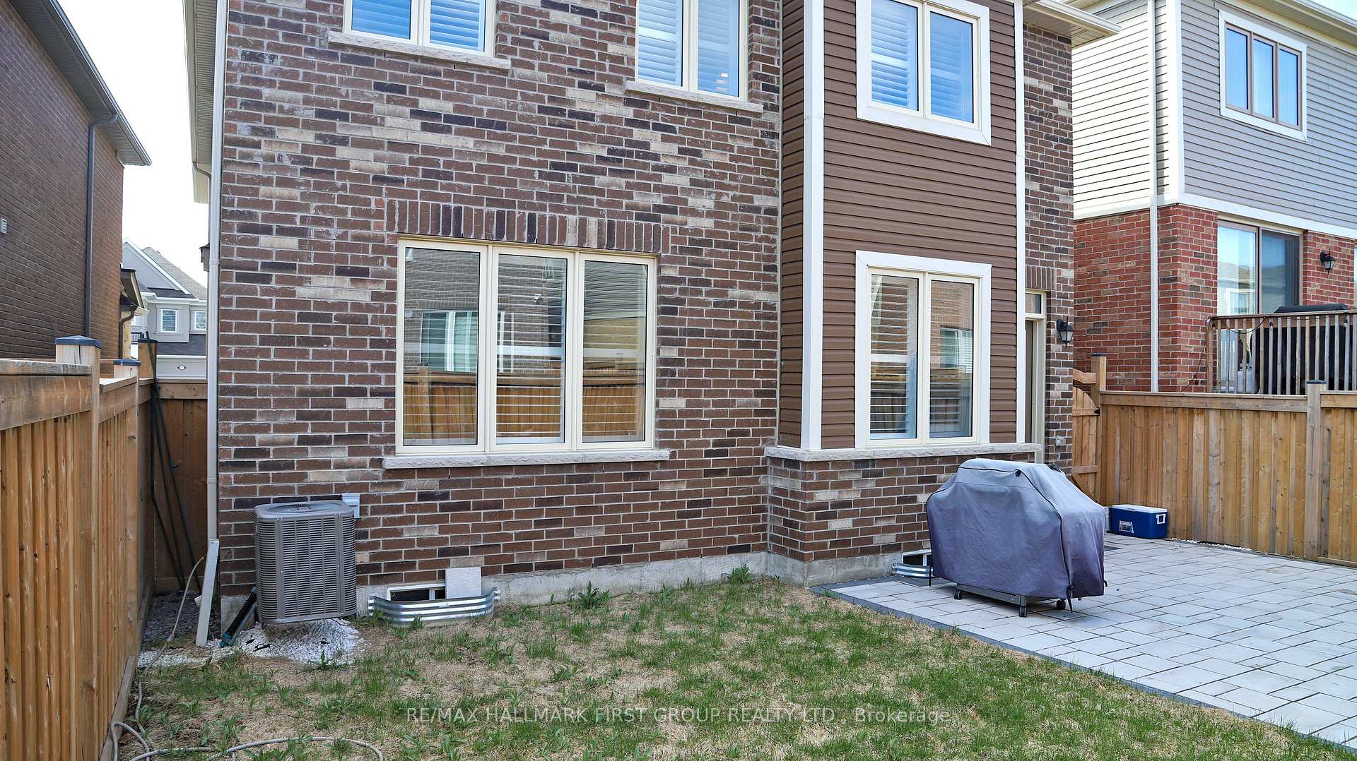 Photo 48 of 134 Westfield Drive, Whitby, Rural Whitby — HOMEH