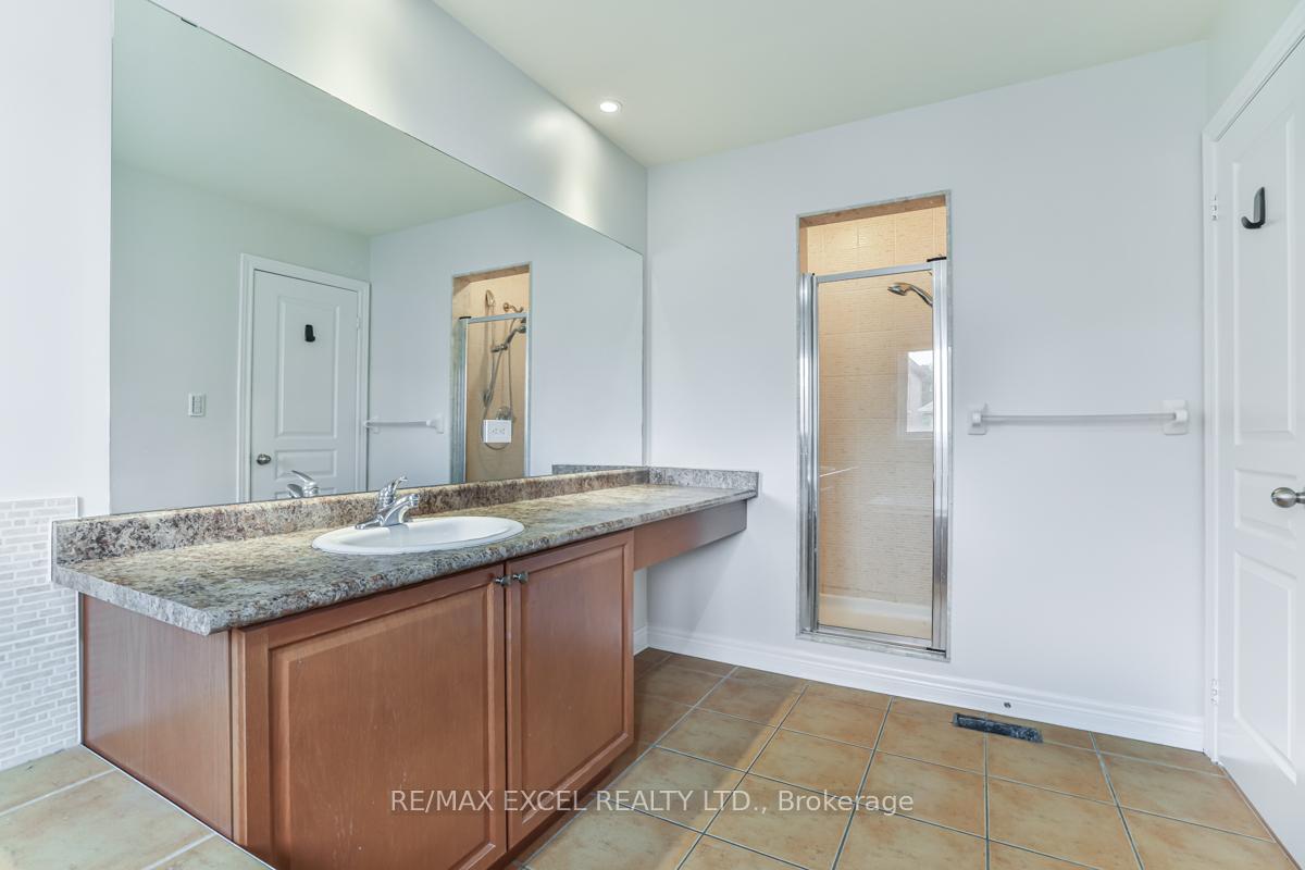 Photo 14 of 10 Givon Street, Vaughan, Patterson — HOMEH