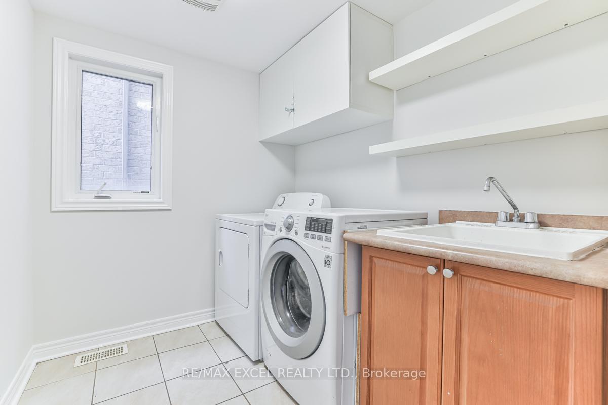 Photo 17 of 10 Givon Street, Vaughan, Patterson — HOMEH