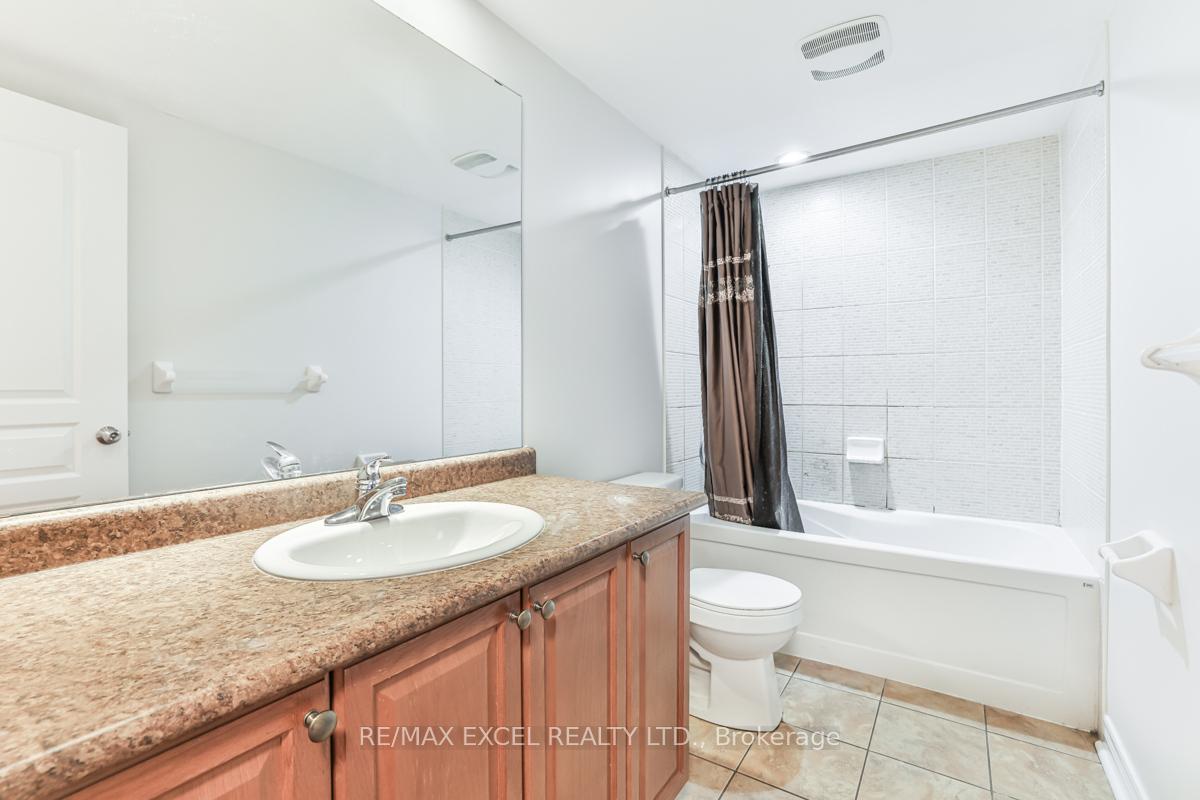 Photo 18 of 10 Givon Street, Vaughan, Patterson — HOMEH
