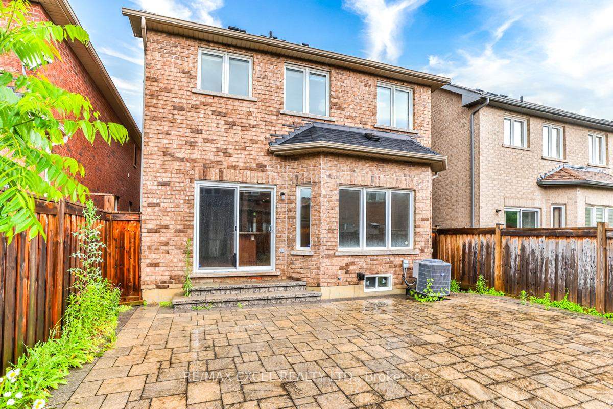 Photo 21 of 10 Givon Street, Vaughan, Patterson — HOMEH
