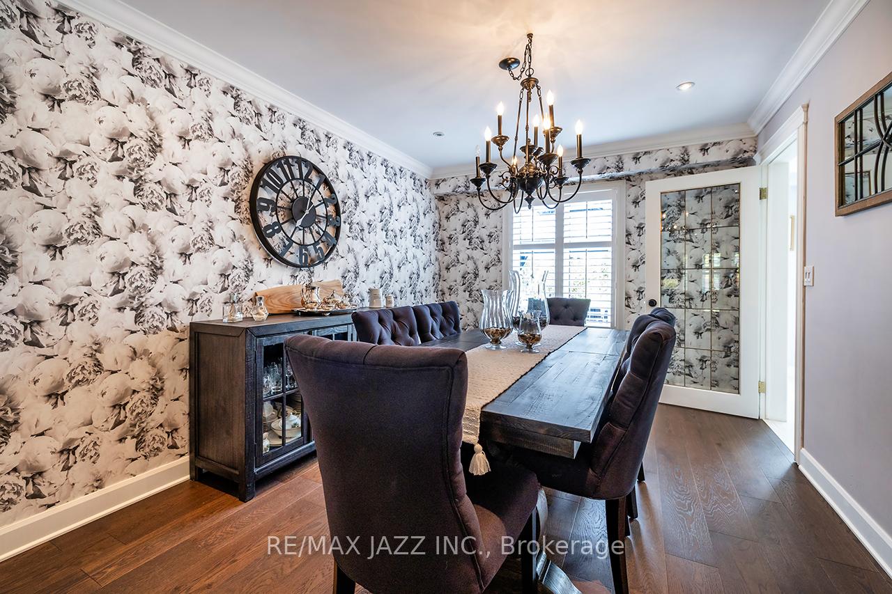 Photo 11 of 18 Chipperfield Crescent, Whitby, Pringle Creek — HOMEH