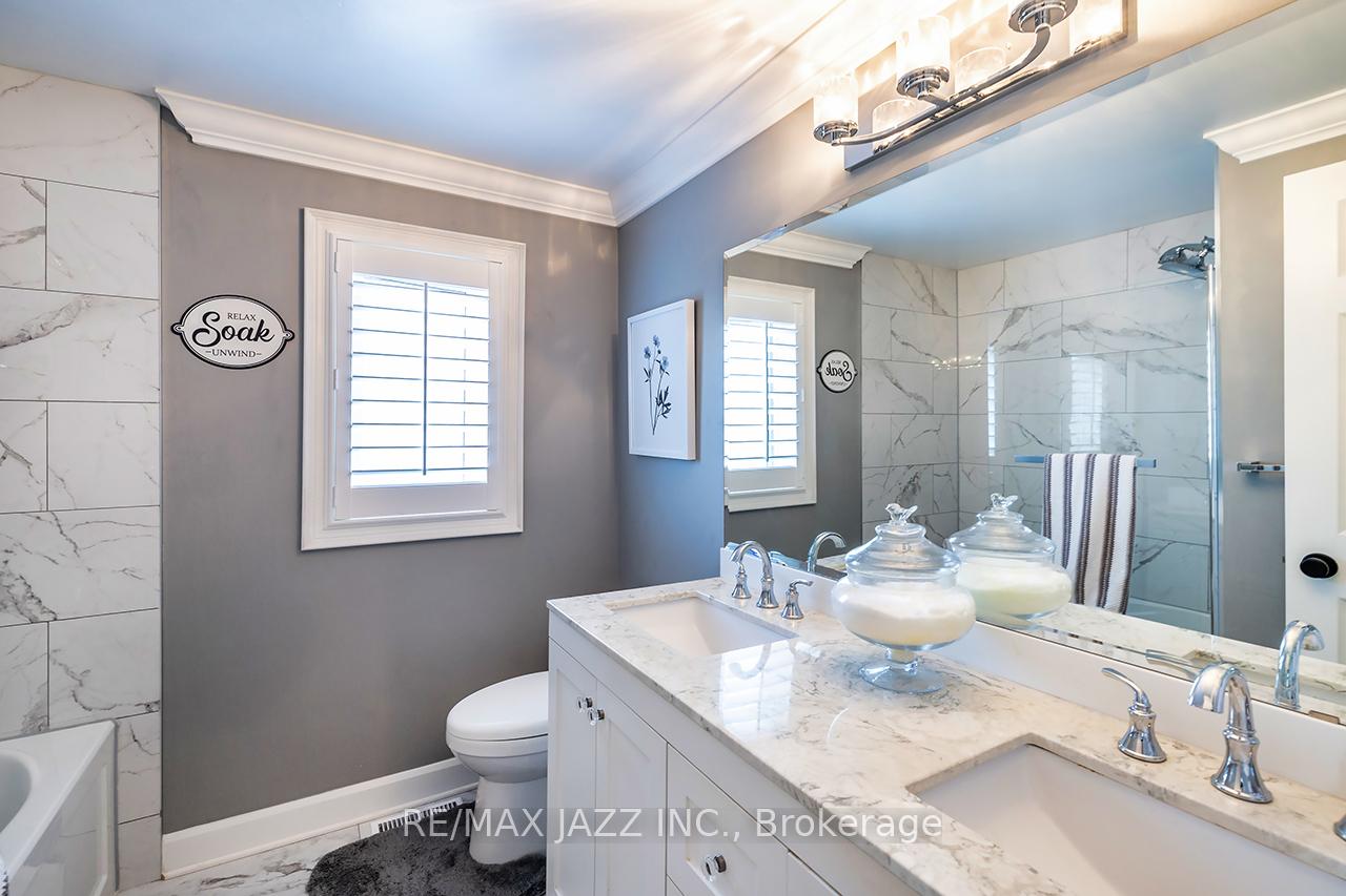 Photo 27 of 18 Chipperfield Crescent, Whitby, Pringle Creek — HOMEH