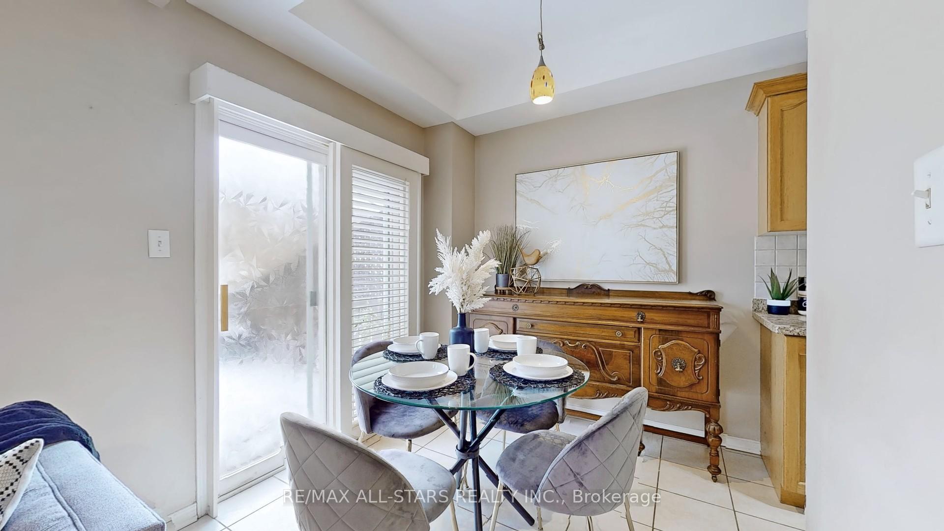 Photo 17 of 254 Shadow Place, Pickering, Rouge Park — HOMEH