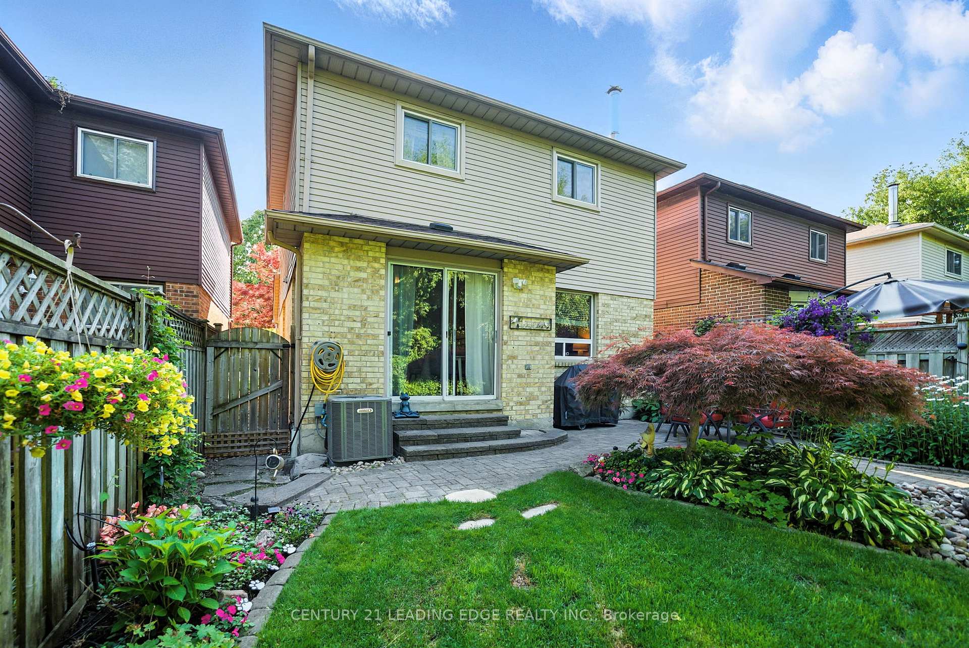 Photo 48 of 57 Harman Drive, Ajax, Central — HOMEH