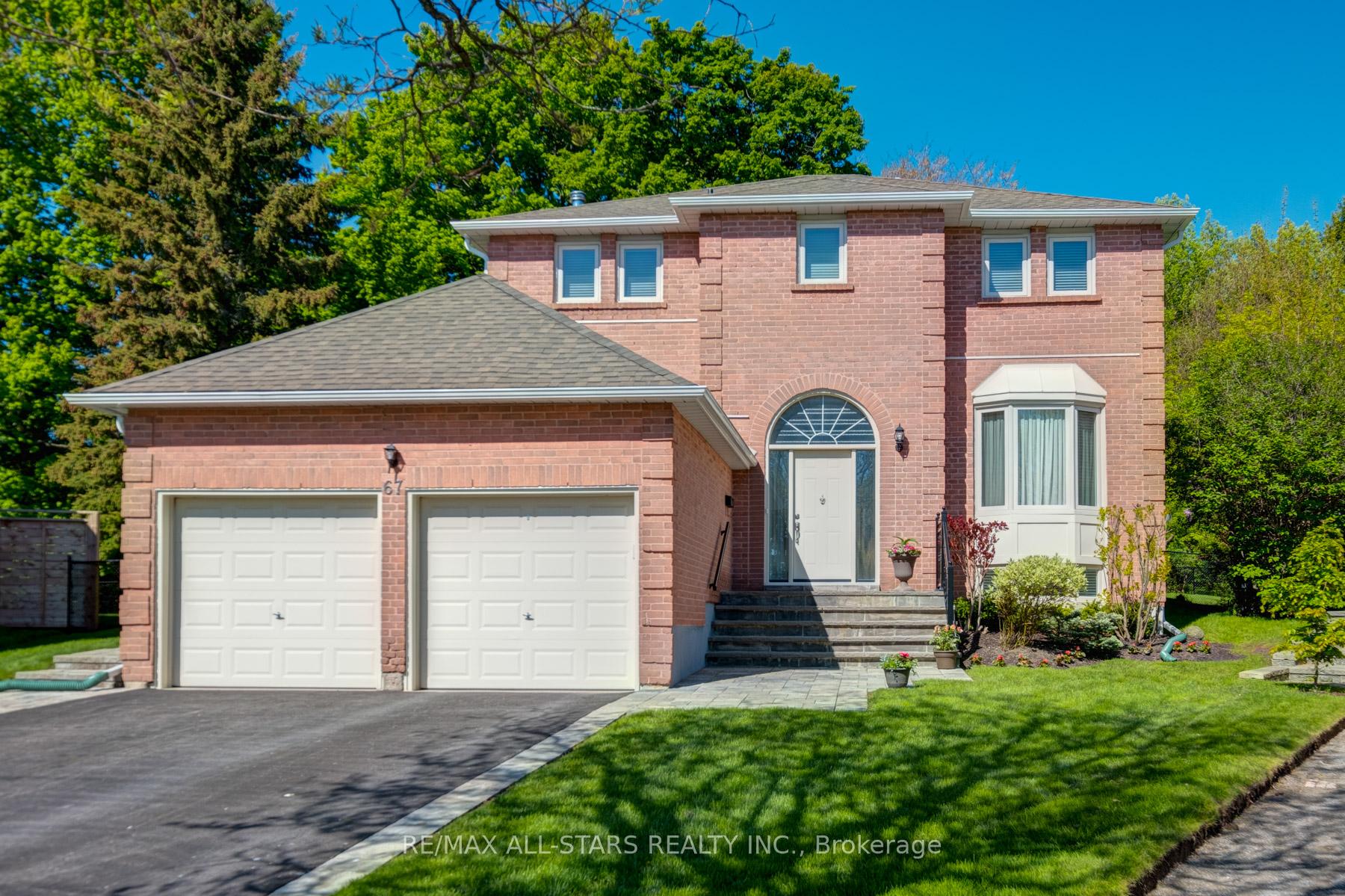 Photo 2 of 67 Autumn Way, Aurora, Aurora Heights — HOMEH