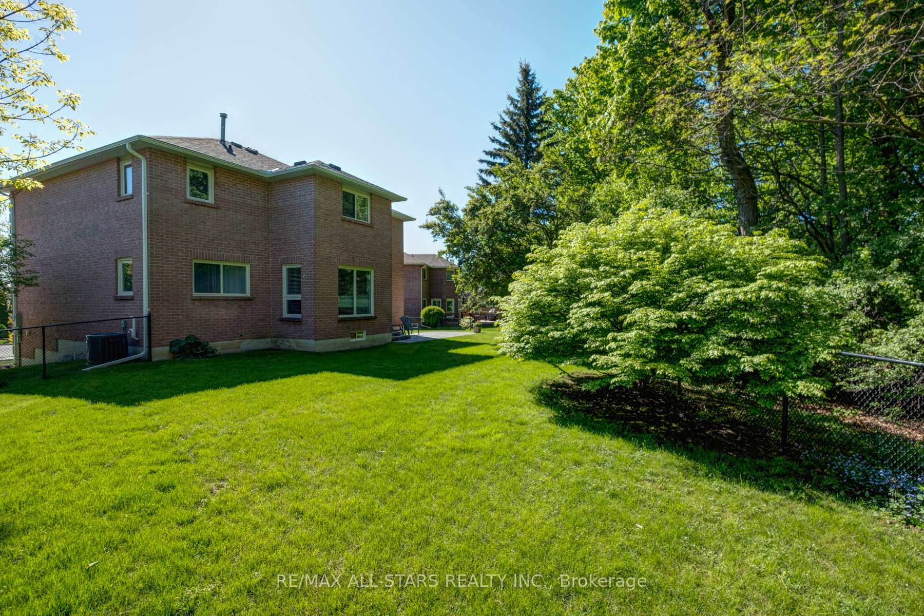Photo 31 of 67 Autumn Way, Aurora, Aurora Heights — HOMEH